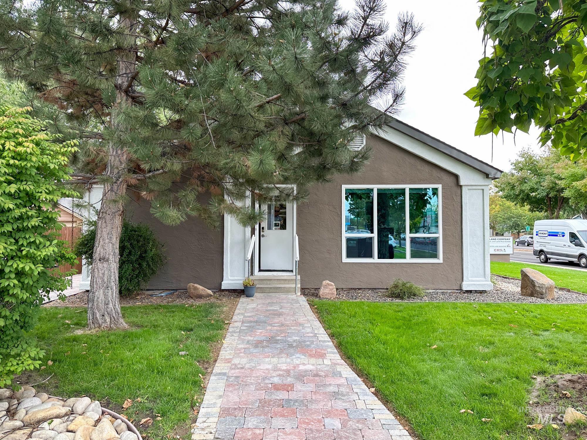 860 W Beacon St, Boise, Idaho 83706, Business/Commercial For Sale, Price $1,750,000, 98987931
