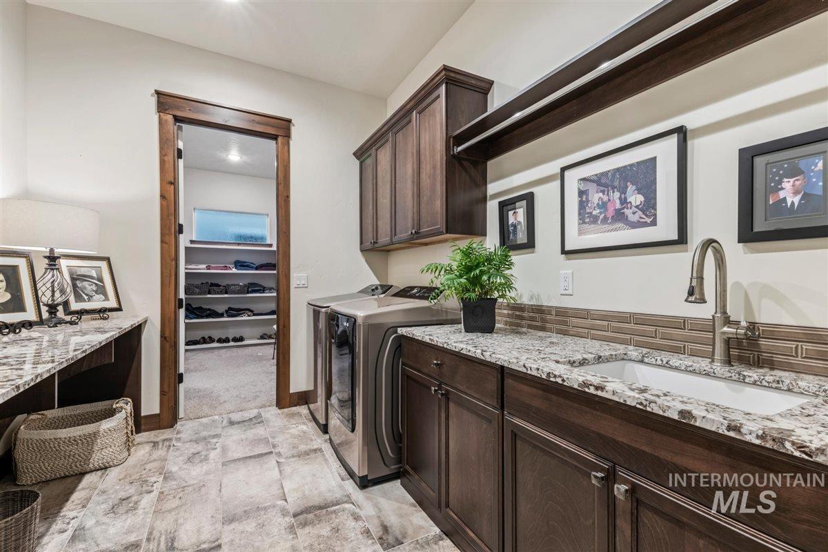 6347 W Biathlon St, Eagle, Idaho 83616, 3 Bedrooms, 2.5 Bathrooms, Residential For Sale, Price $1,099,000, 98987933