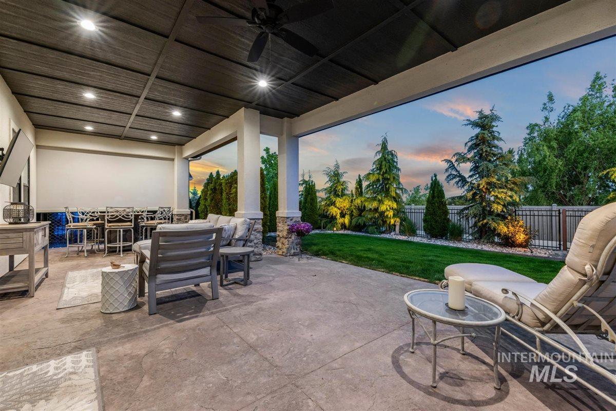 6347 W Biathlon St, Eagle, Idaho 83616, 3 Bedrooms, 2.5 Bathrooms, Residential For Sale, Price $1,099,000, 98987933