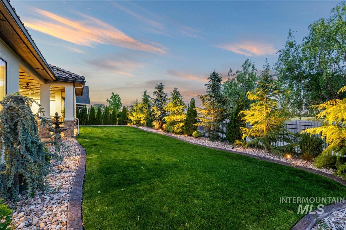 6347 W Biathlon St, Eagle, Idaho 83616, 3 Bedrooms, 2.5 Bathrooms, Residential For Sale, Price $1,099,000, 98987933