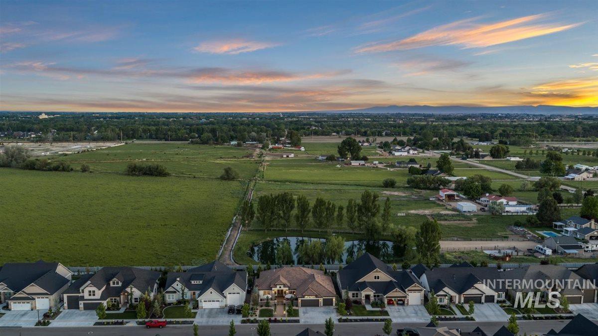 6347 W Biathlon St, Eagle, Idaho 83616, 3 Bedrooms, 2.5 Bathrooms, Residential For Sale, Price $1,099,000, 98987933