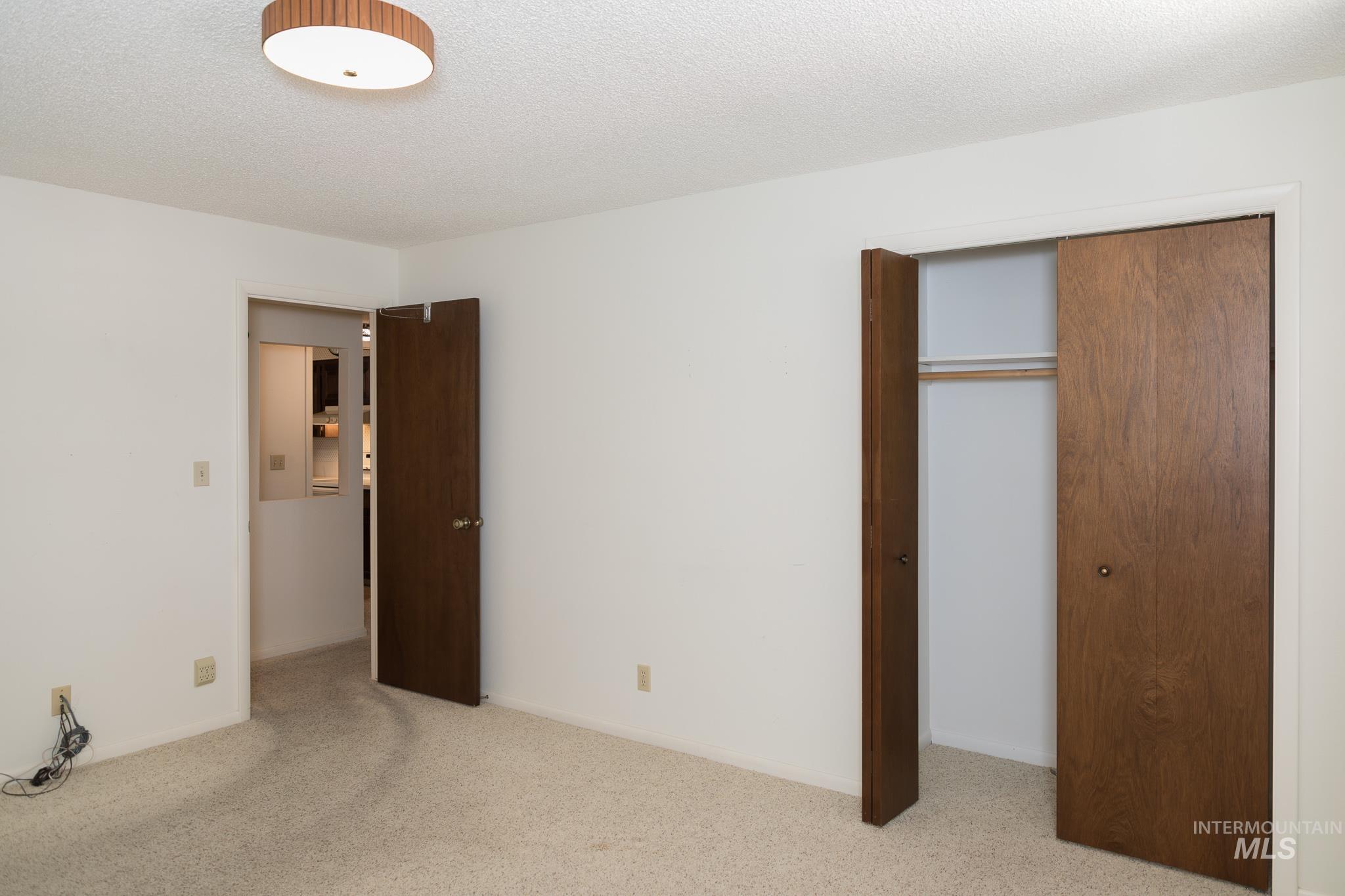 282 NW 16th St, Ontario, Oregon 97914, 3 Bedrooms, 2 Bathrooms, Residential For Sale, Price $400,000, 98987935