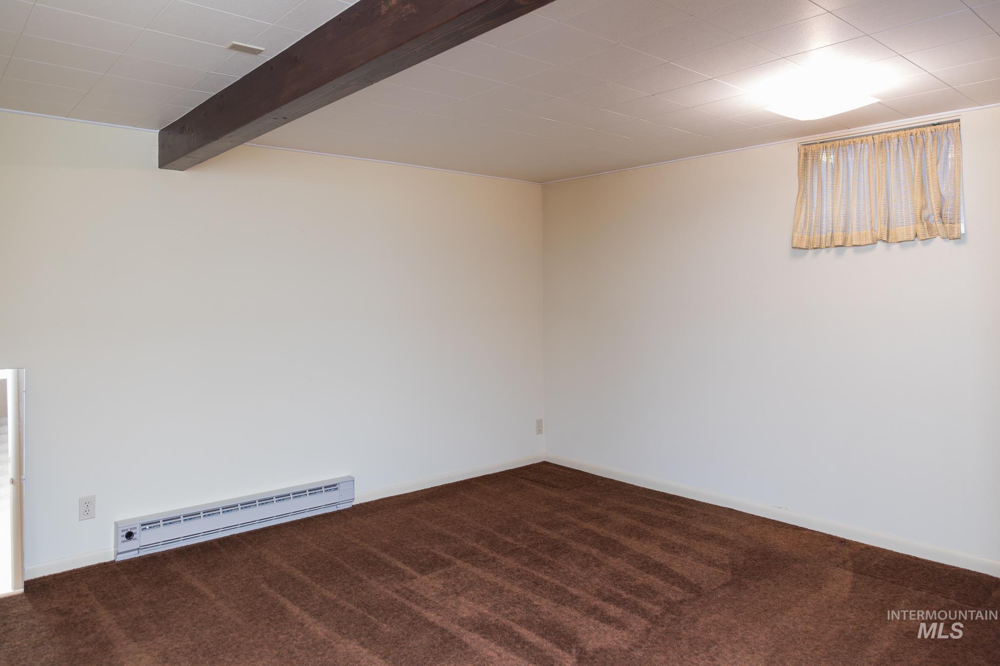282 NW 16th St, Ontario, Oregon 97914, 3 Bedrooms, 2 Bathrooms, Residential For Sale, Price $400,000, 98987935