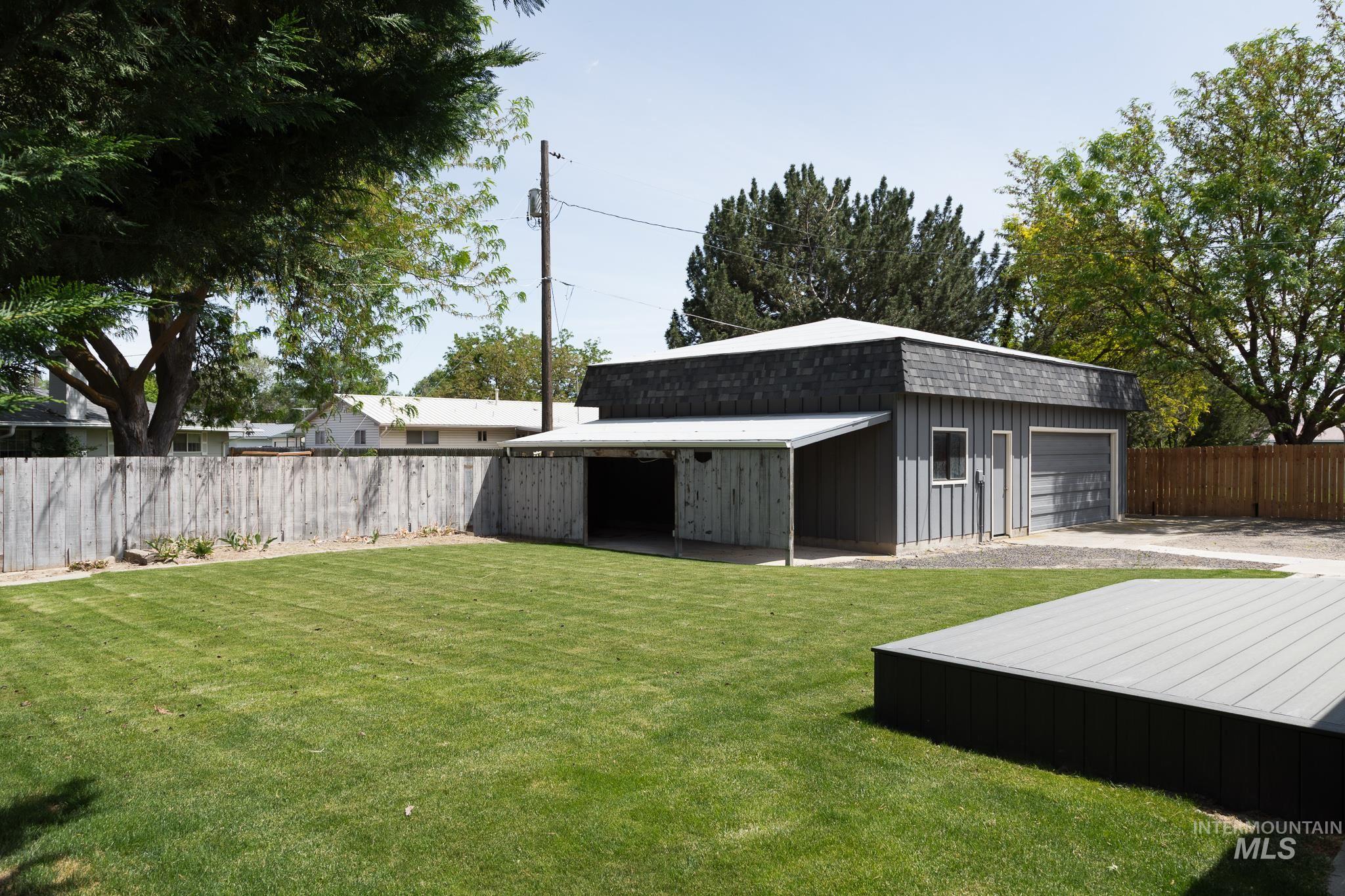 282 NW 16th St, Ontario, Oregon 97914, 3 Bedrooms, 2 Bathrooms, Residential For Sale, Price $400,000, 98987935