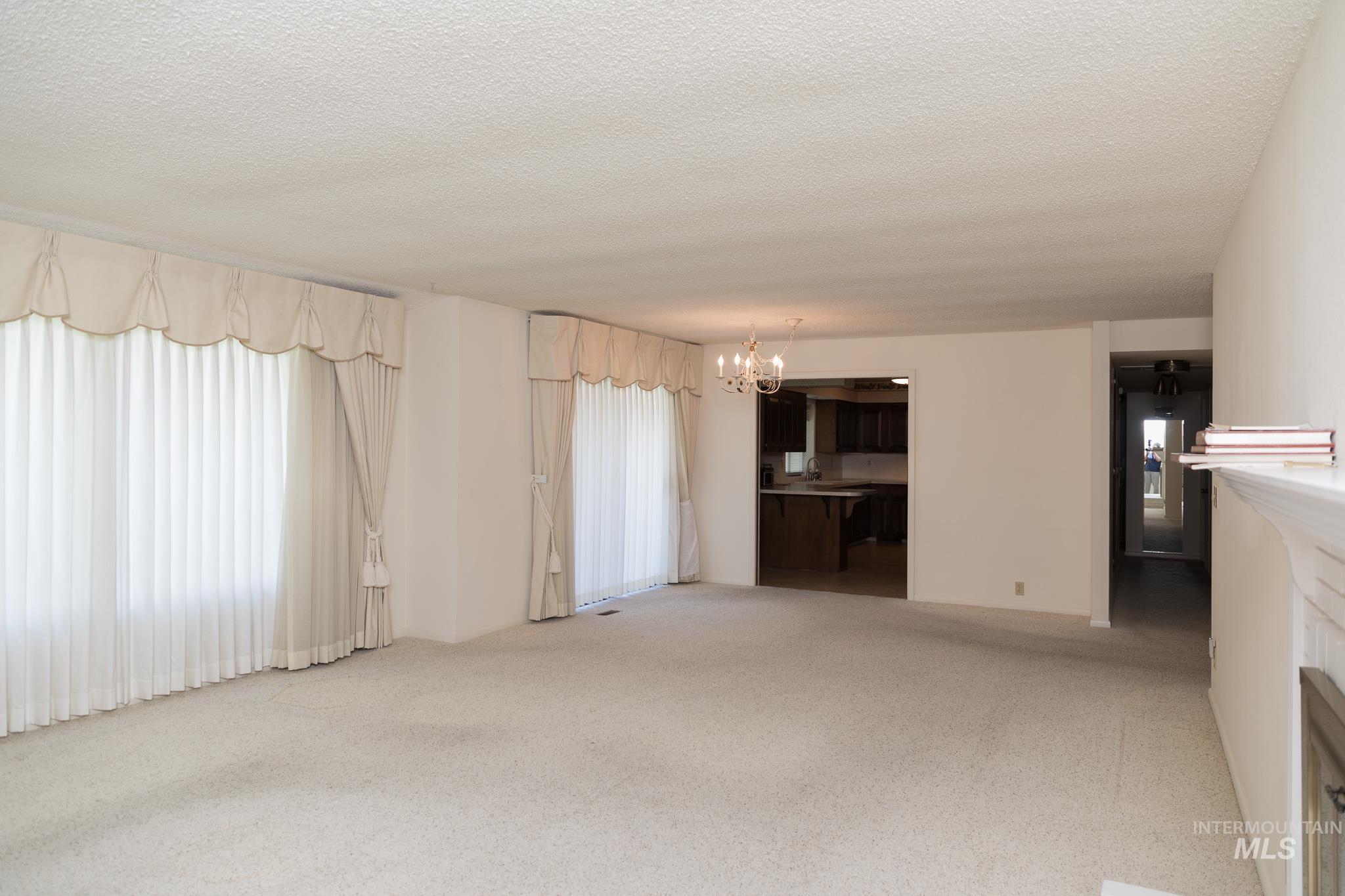 282 NW 16th St, Ontario, Oregon 97914, 3 Bedrooms, 2 Bathrooms, Residential For Sale, Price $400,000, 98987935