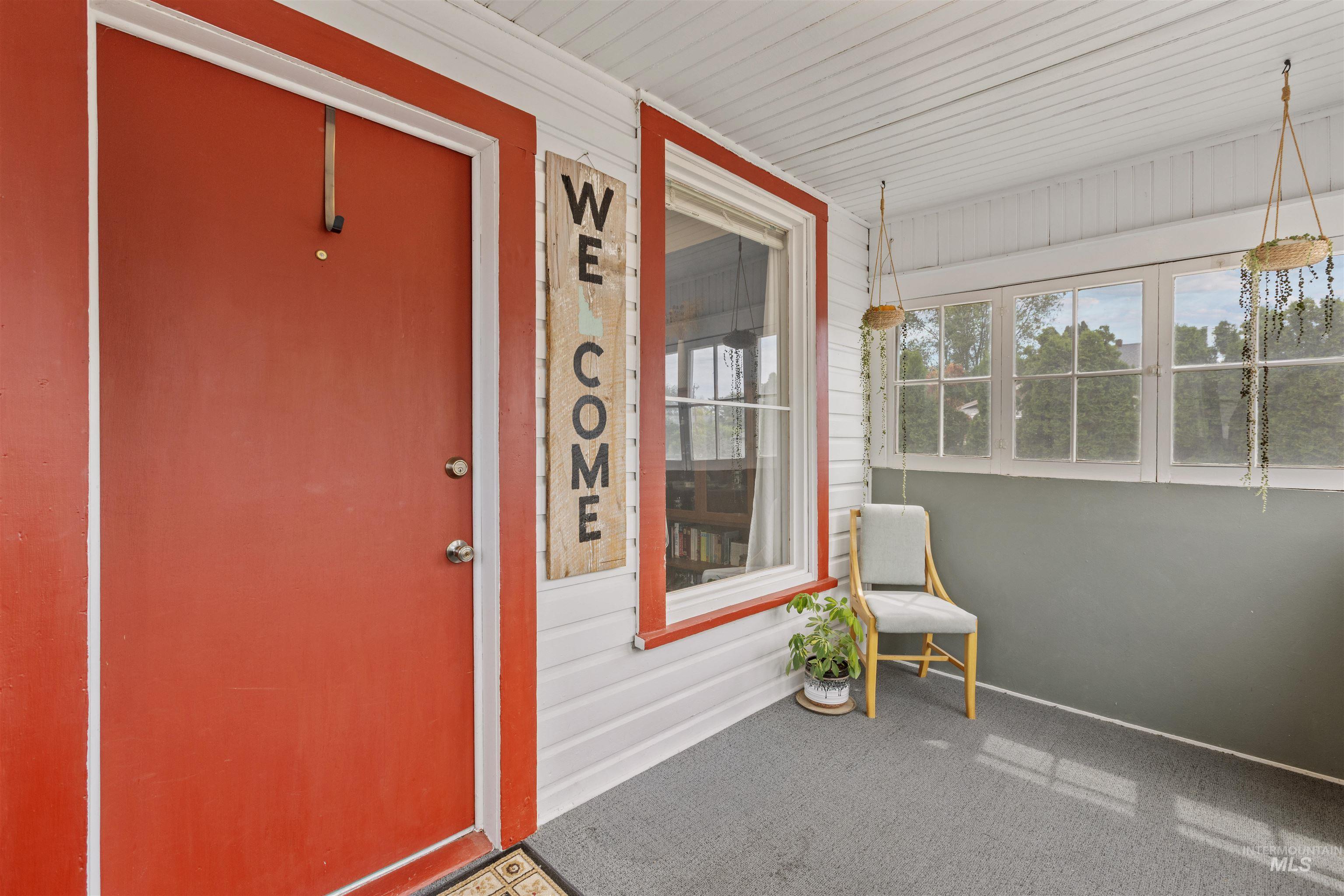 616 18th Ave N, Nampa, Idaho 83687, 2 Bedrooms, 1 Bathroom, Residential For Sale, Price $338,000, 98987936