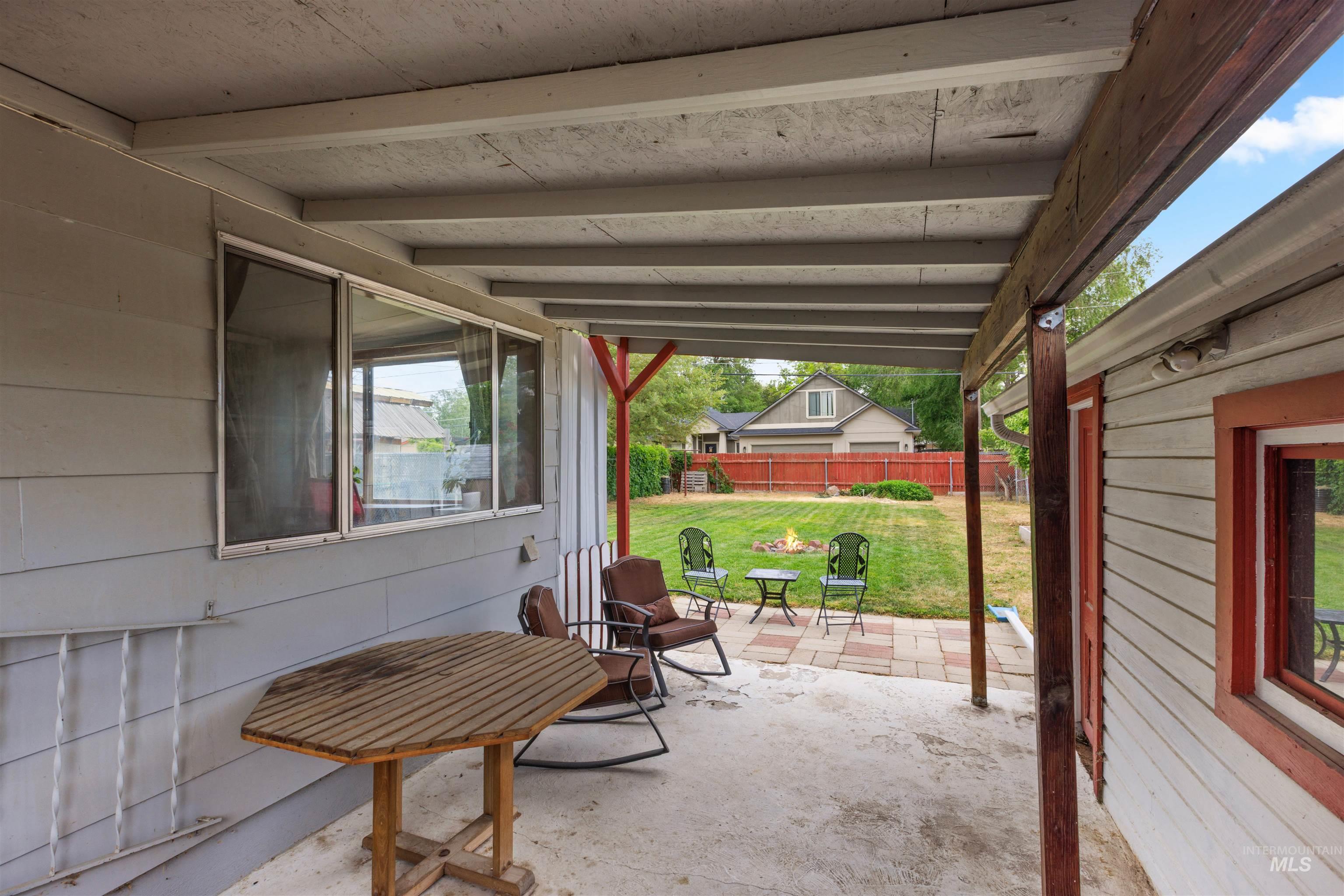 616 18th Ave N, Nampa, Idaho 83687, 2 Bedrooms, 1 Bathroom, Residential For Sale, Price $338,000, 98987936
