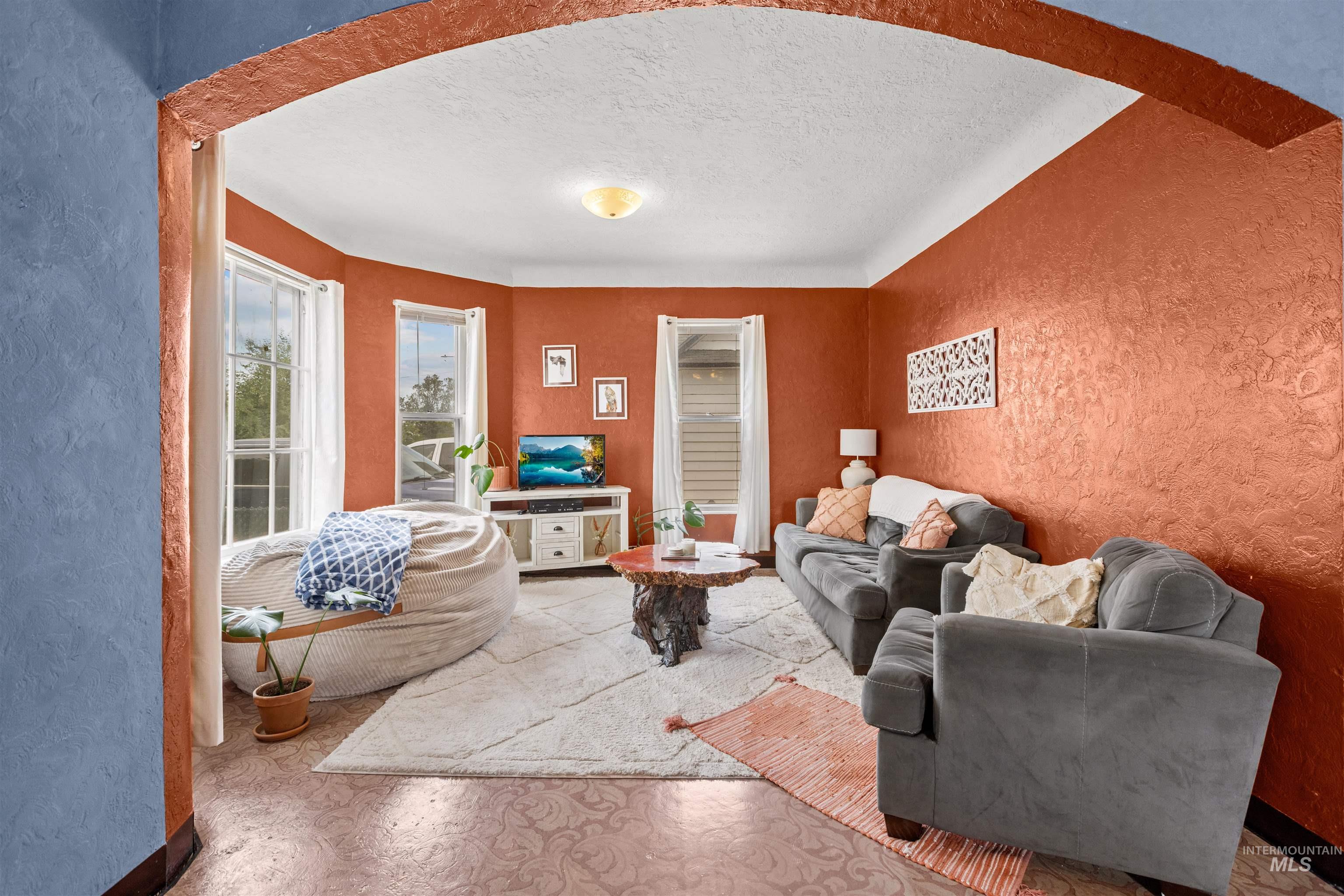 616 18th Ave N, Nampa, Idaho 83687, 2 Bedrooms, 1 Bathroom, Residential For Sale, Price $338,000, 98987936