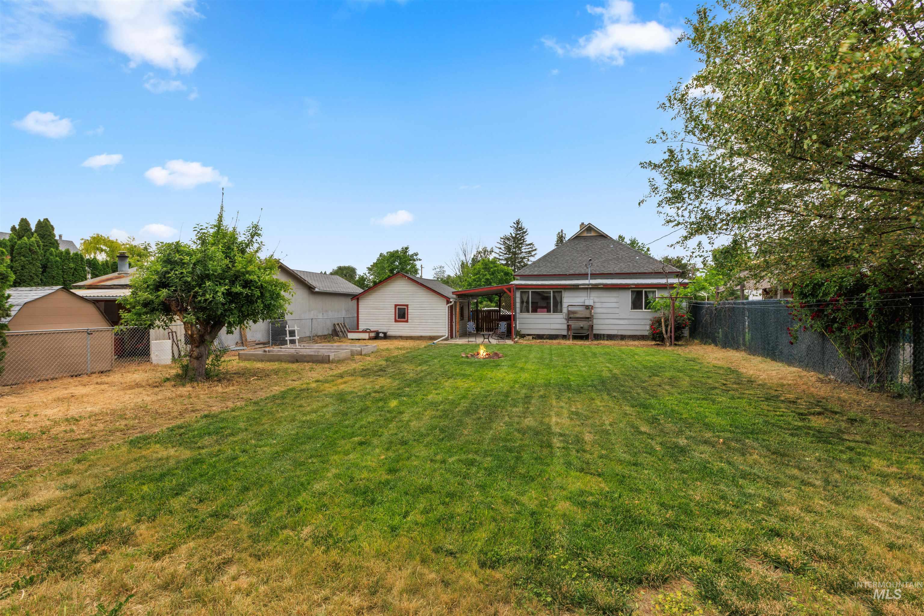 616 18th Ave N, Nampa, Idaho 83687, 2 Bedrooms, 1 Bathroom, Residential For Sale, Price $338,000, 98987936