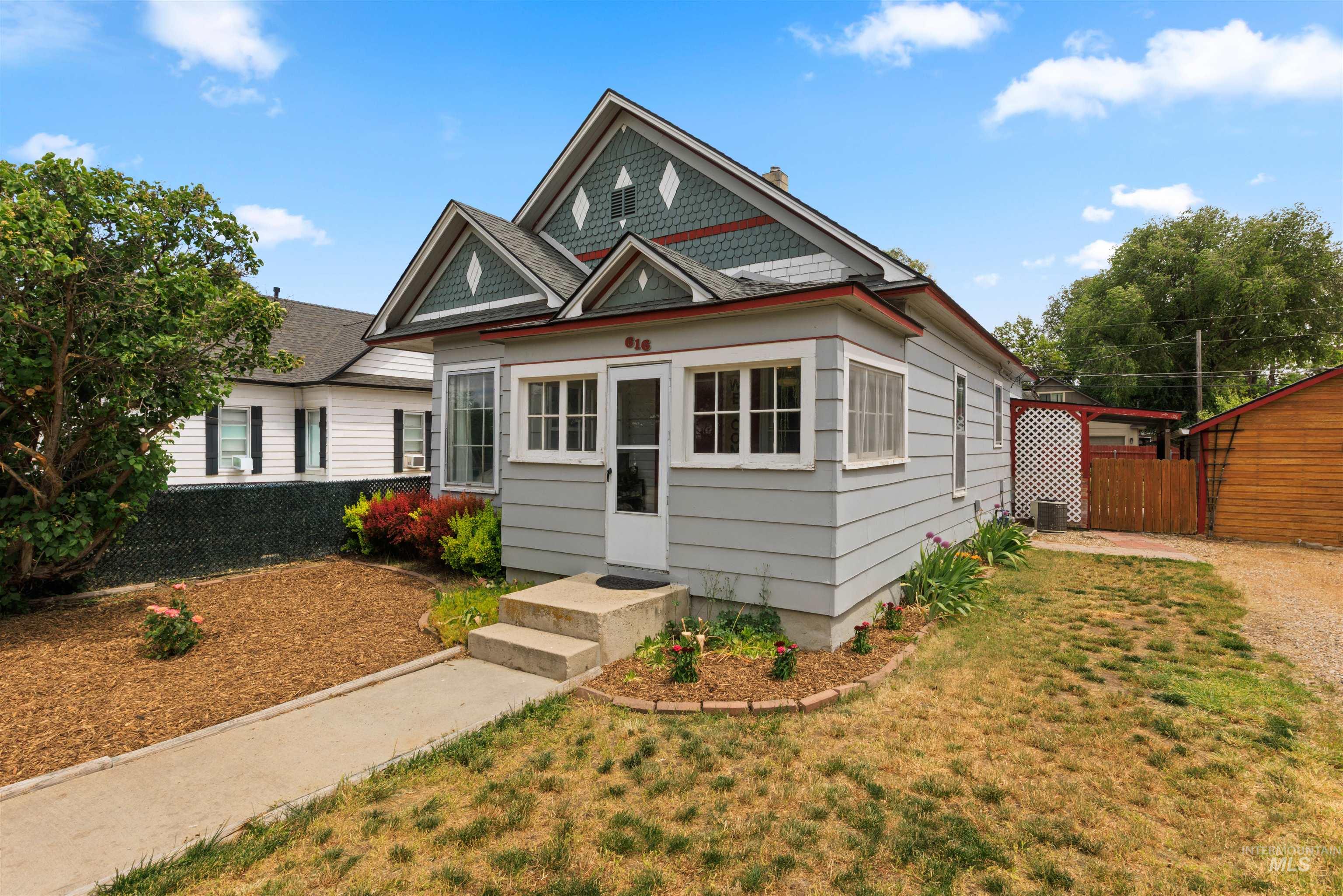 616 18th Ave N, Nampa, Idaho 83687, 2 Bedrooms, 1 Bathroom, Residential For Sale, Price $338,000, 98987936