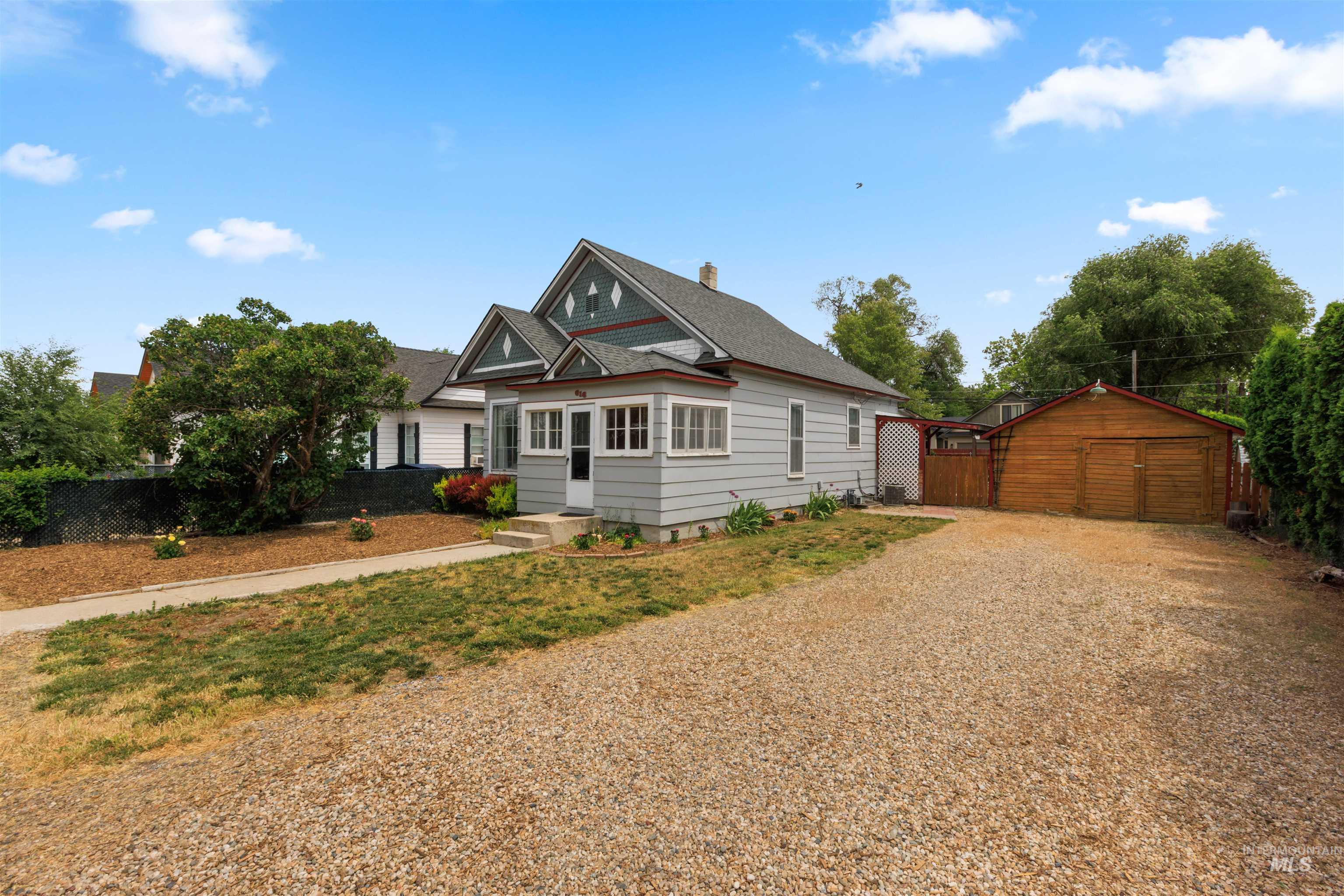 616 18th Ave N, Nampa, Idaho 83687, 2 Bedrooms, 1 Bathroom, Residential For Sale, Price $338,000, 98987936
