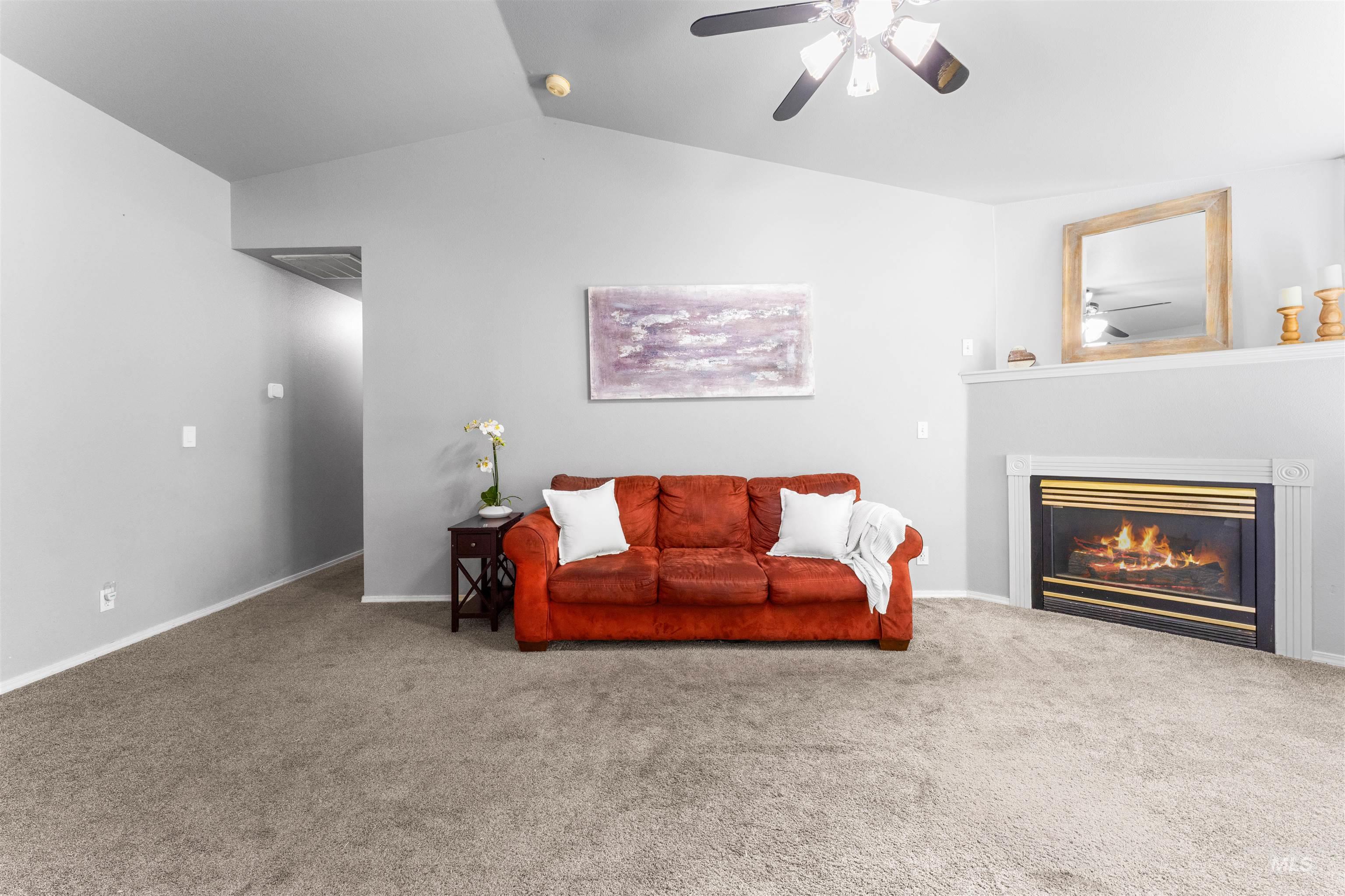 1653 N Eagle Creek Way, Eagle, Idaho 83616, 3 Bedrooms, 2 Bathrooms, Residential For Sale, Price $449,900,MLS 98987937