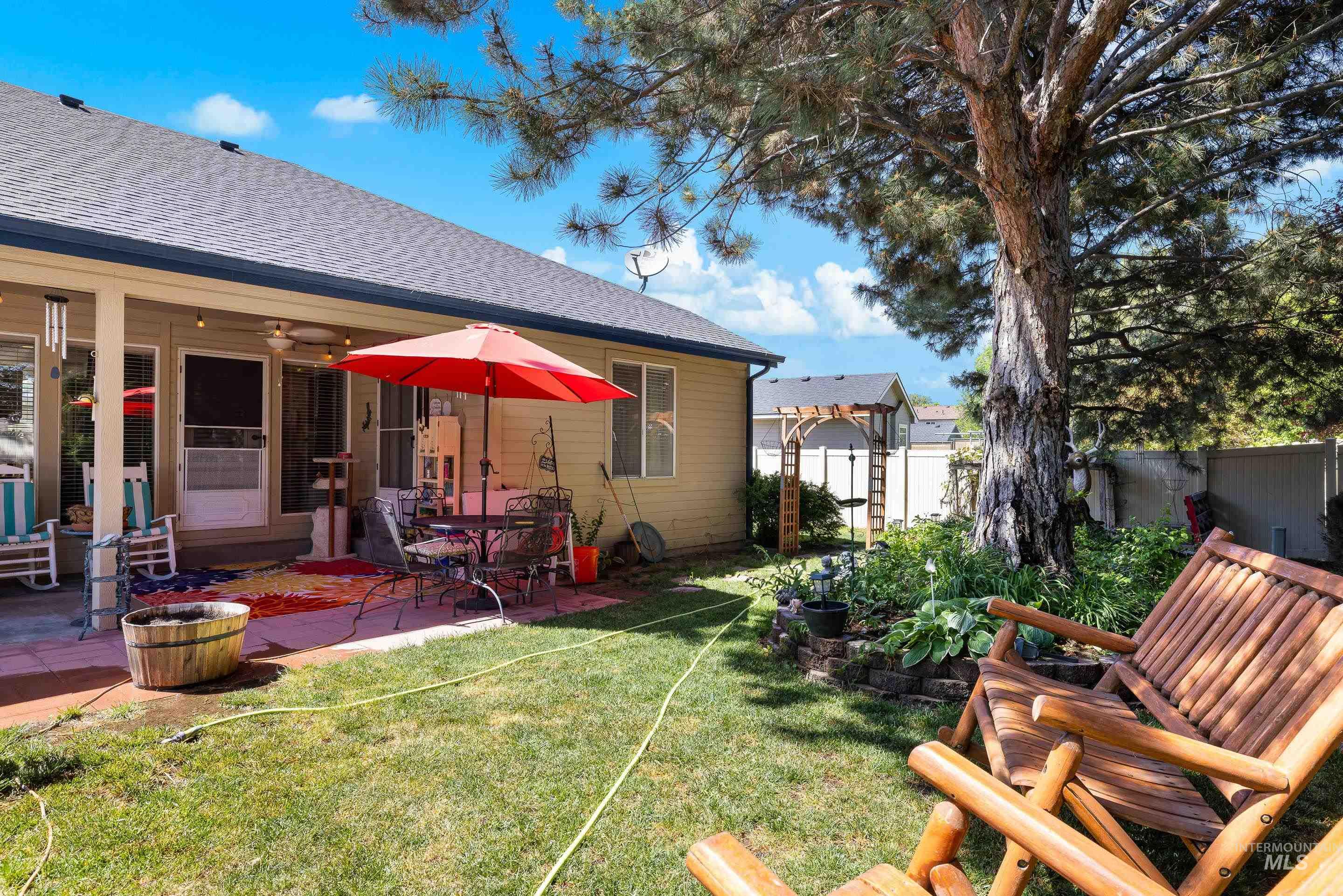 421 Morning Sun Dr, Nampa, Idaho 83686, 3 Bedrooms, 2 Bathrooms, Residential For Sale, Price $549,900, 98987939