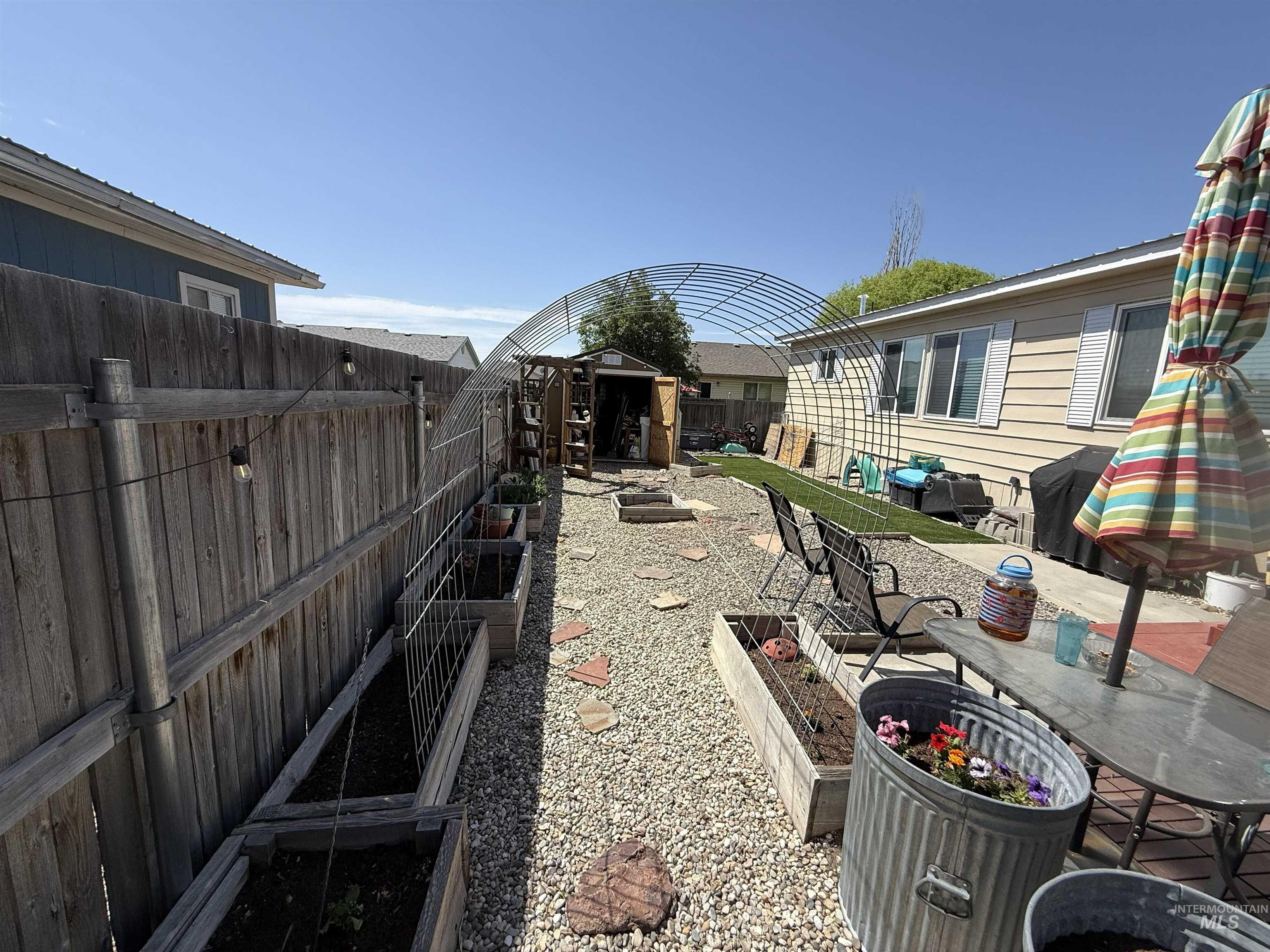 1715 Windmere Dr, Mountain Home, Idaho 83647, 3 Bedrooms, 2 Bathrooms, Residential For Sale, Price $149,900, 98987940