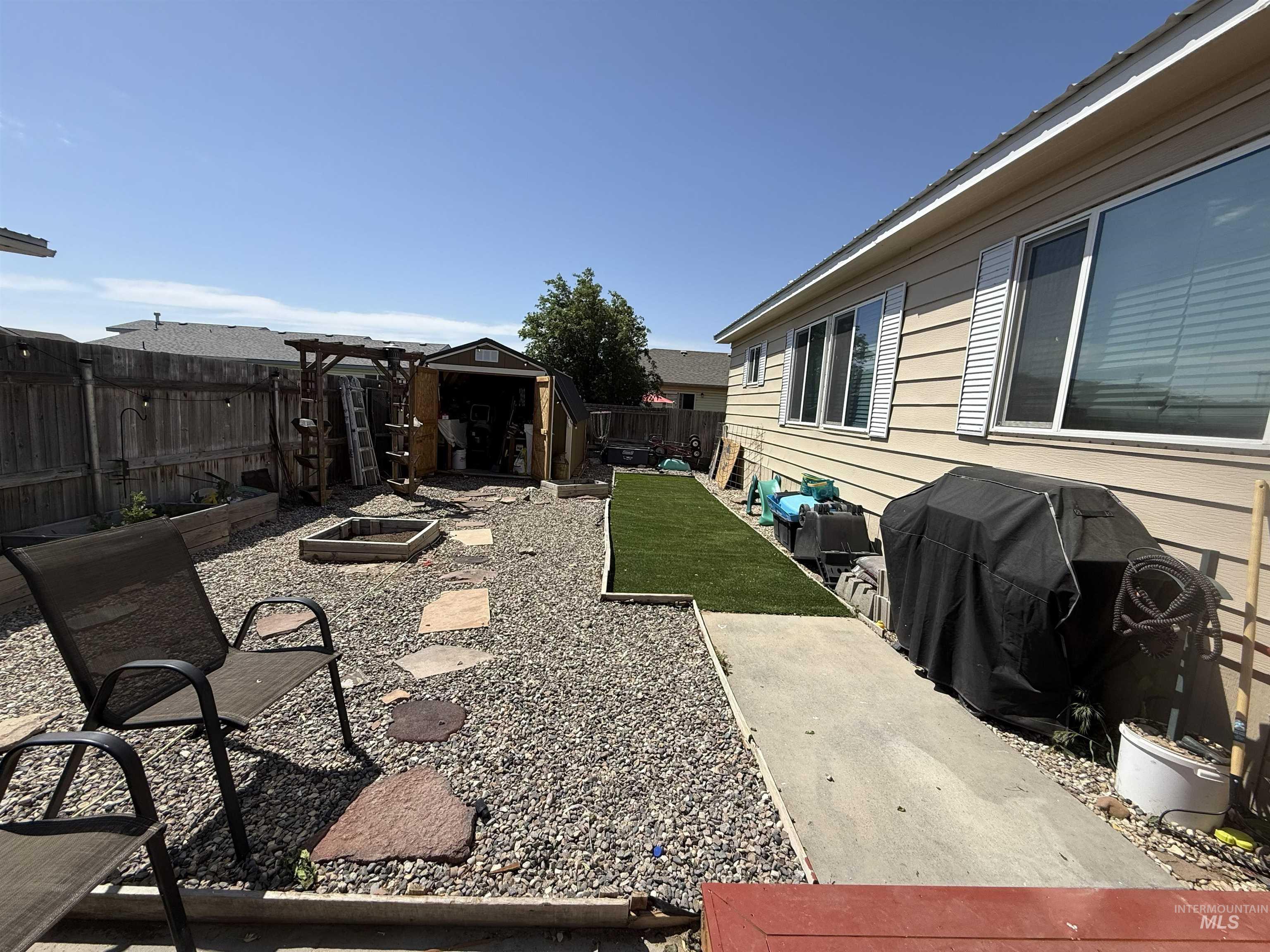 1715 Windmere Dr, Mountain Home, Idaho 83647, 3 Bedrooms, 2 Bathrooms, Residential For Sale, Price $149,900, 98987940