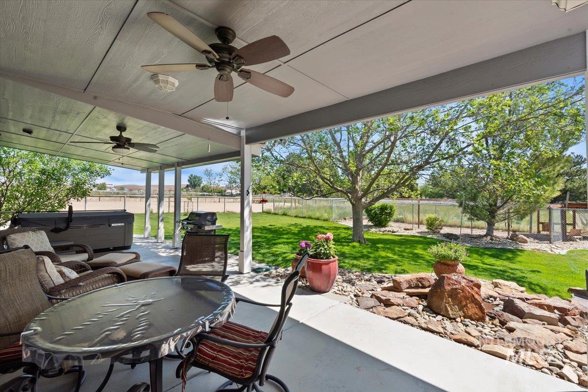 5410 W Beacon Light Rd, Eagle, Idaho 83616, 5 Bedrooms, 5 Bathrooms, Residential For Sale, Price $1,700,070, 98987943