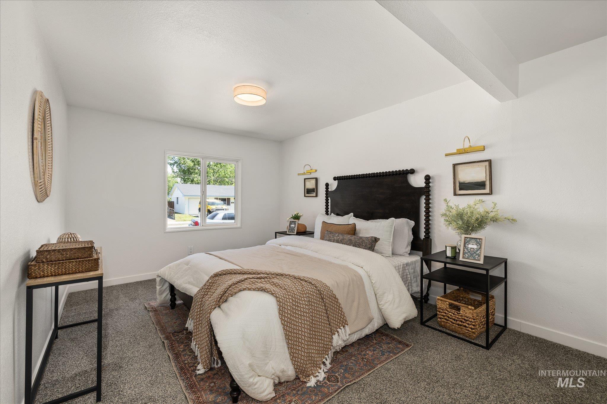 1015 E 16th N, Mountain Home, Idaho 83647, 3 Bedrooms, 1 Bathroom, Residential For Sale, Price $299,900, 98987945