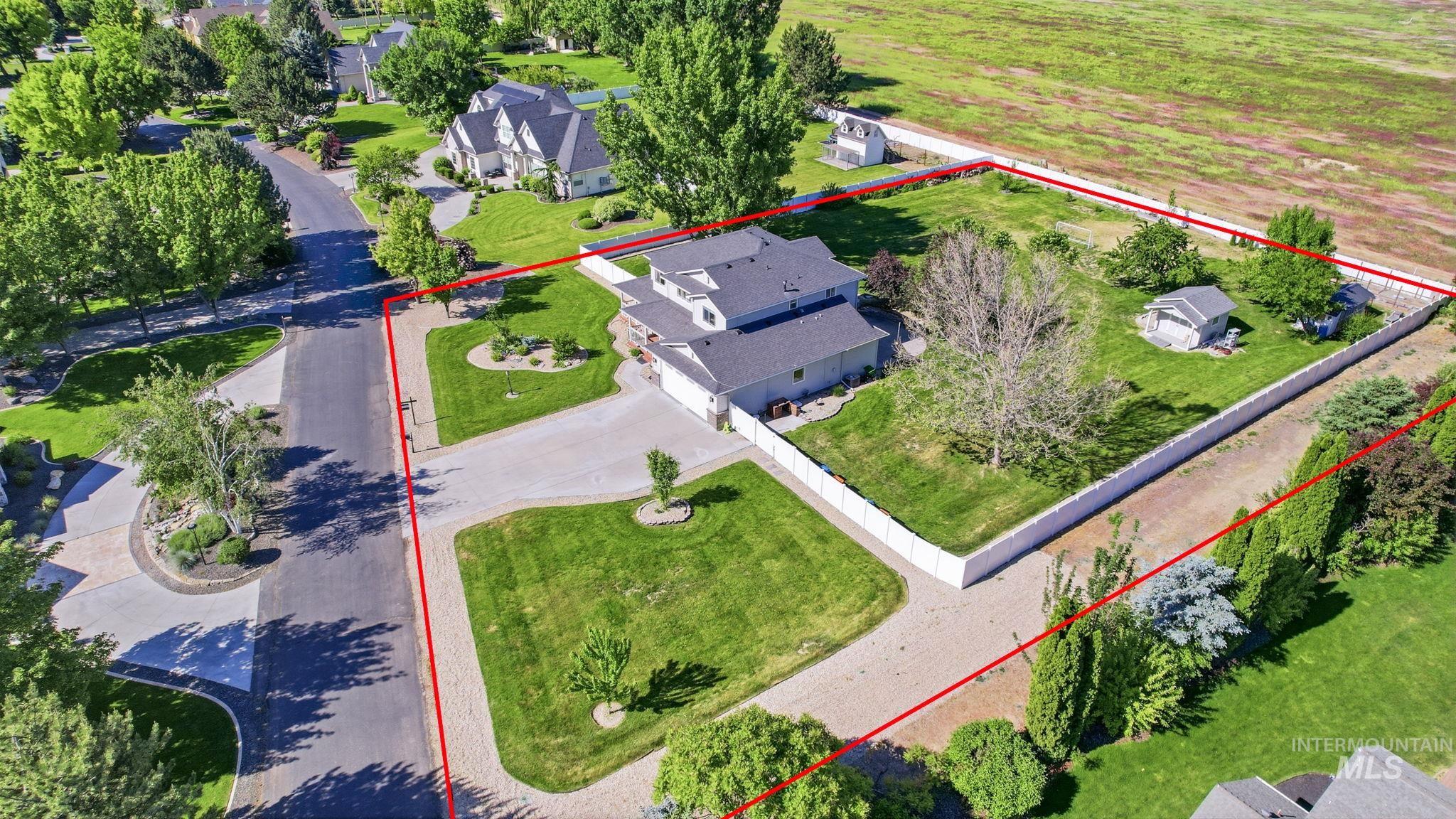 6185 N Serenity Lane, Meridian, Idaho 83646, 5 Bedrooms, 3.5 Bathrooms, Residential For Sale, Price $924,900, 98987946