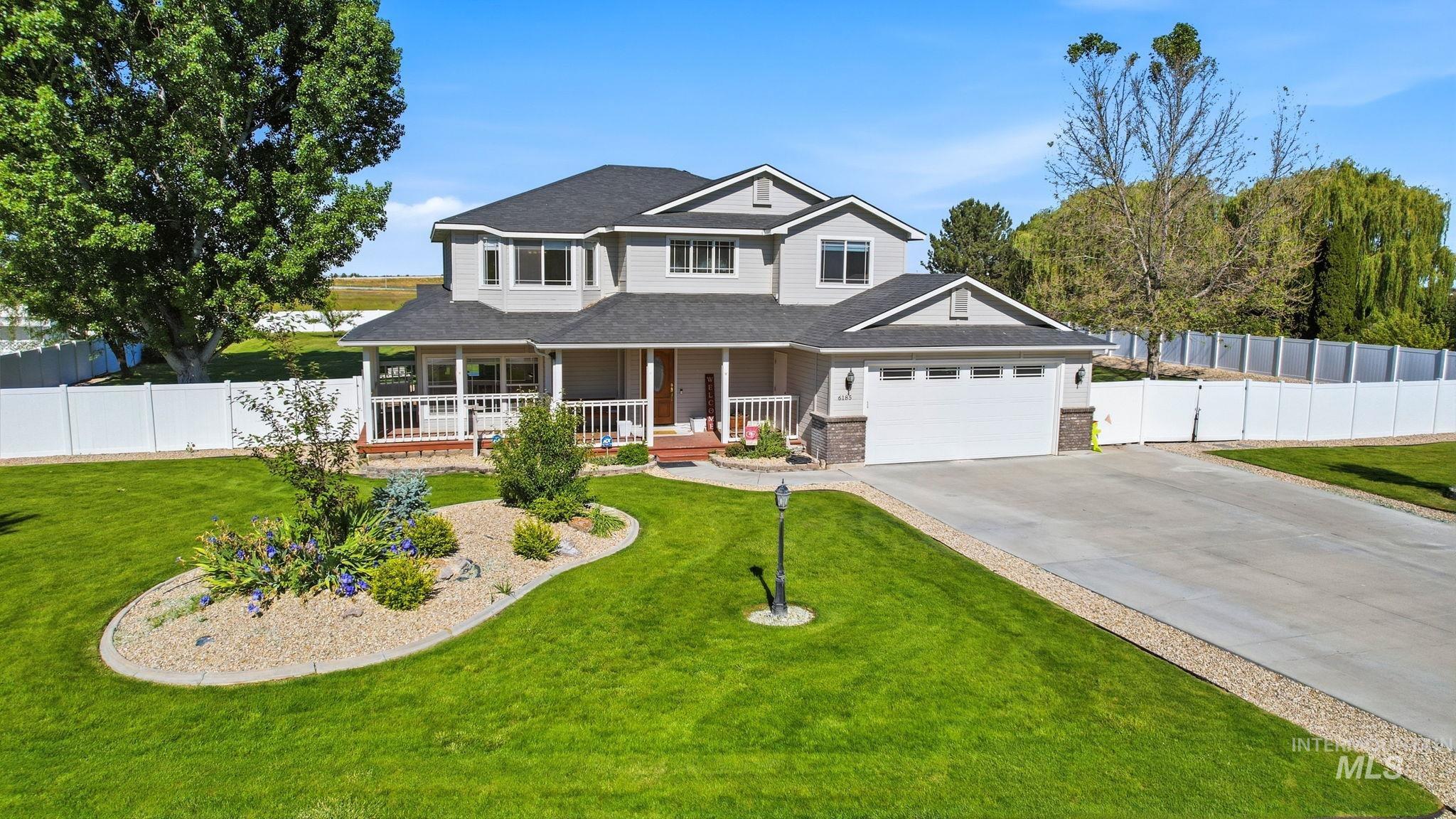 6185 N Serenity Lane, Meridian, Idaho 83646, 5 Bedrooms, 3.5 Bathrooms, Residential For Sale, Price $924,900, 98987946