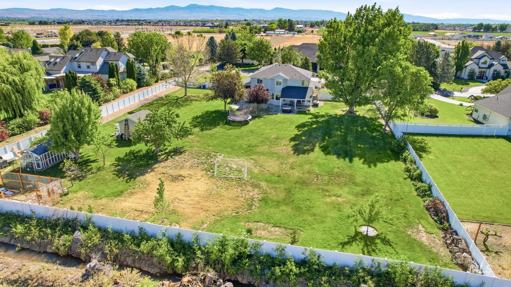 6185 N Serenity Lane, Meridian, Idaho 83646, 5 Bedrooms, 3.5 Bathrooms, Residential For Sale, Price $924,900, 98987946