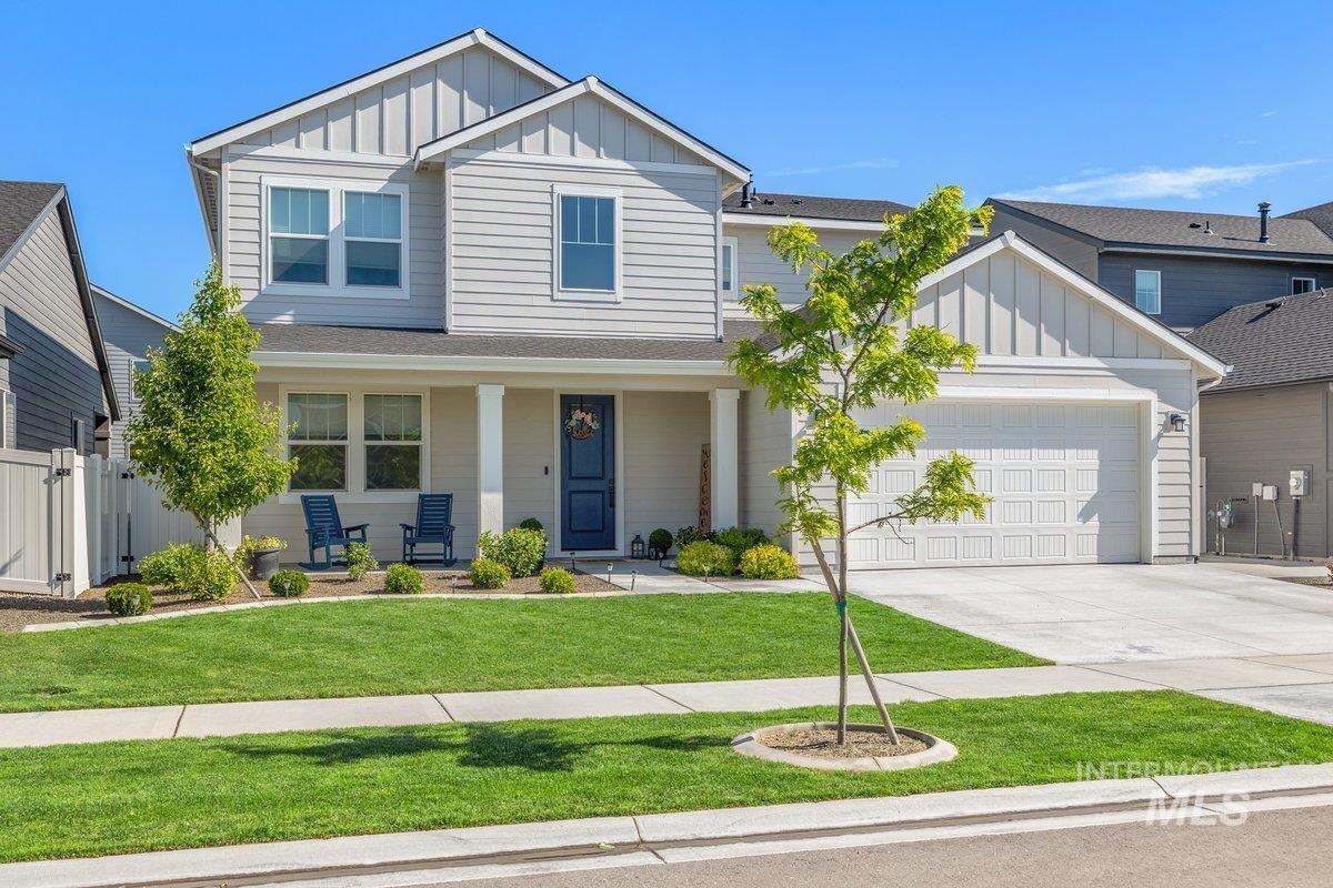 1380 W Chilitna St, Meridian, Idaho 83642, 3 Bedrooms, 2.5 Bathrooms, Residential For Sale, Price $575,000, 98987947