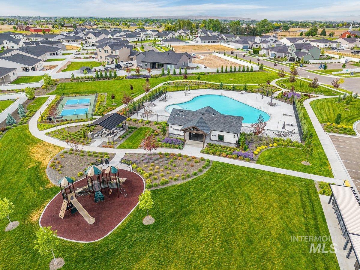 1380 W Chilitna St, Meridian, Idaho 83642, 3 Bedrooms, 2.5 Bathrooms, Residential For Sale, Price $575,000, 98987947
