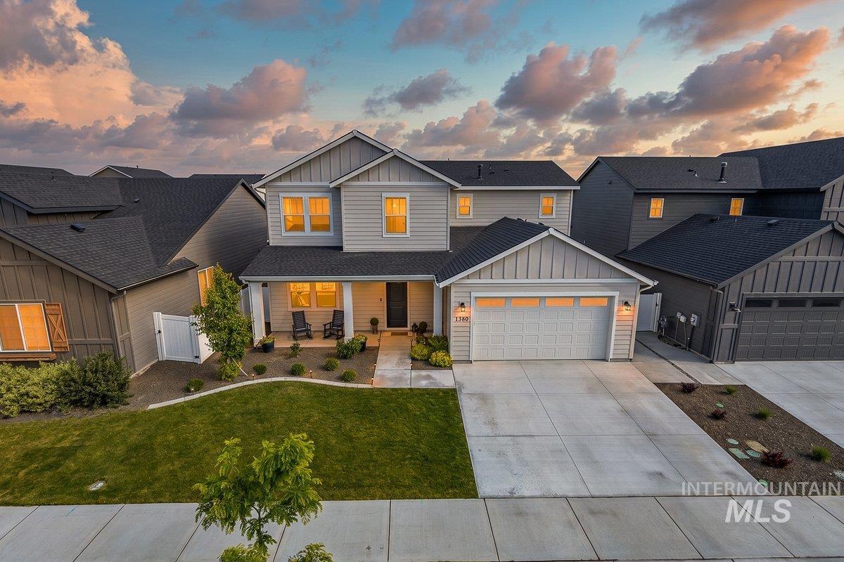 1380 W Chilitna St, Meridian, Idaho 83642, 3 Bedrooms, 2.5 Bathrooms, Residential For Sale, Price $575,000, 98987947