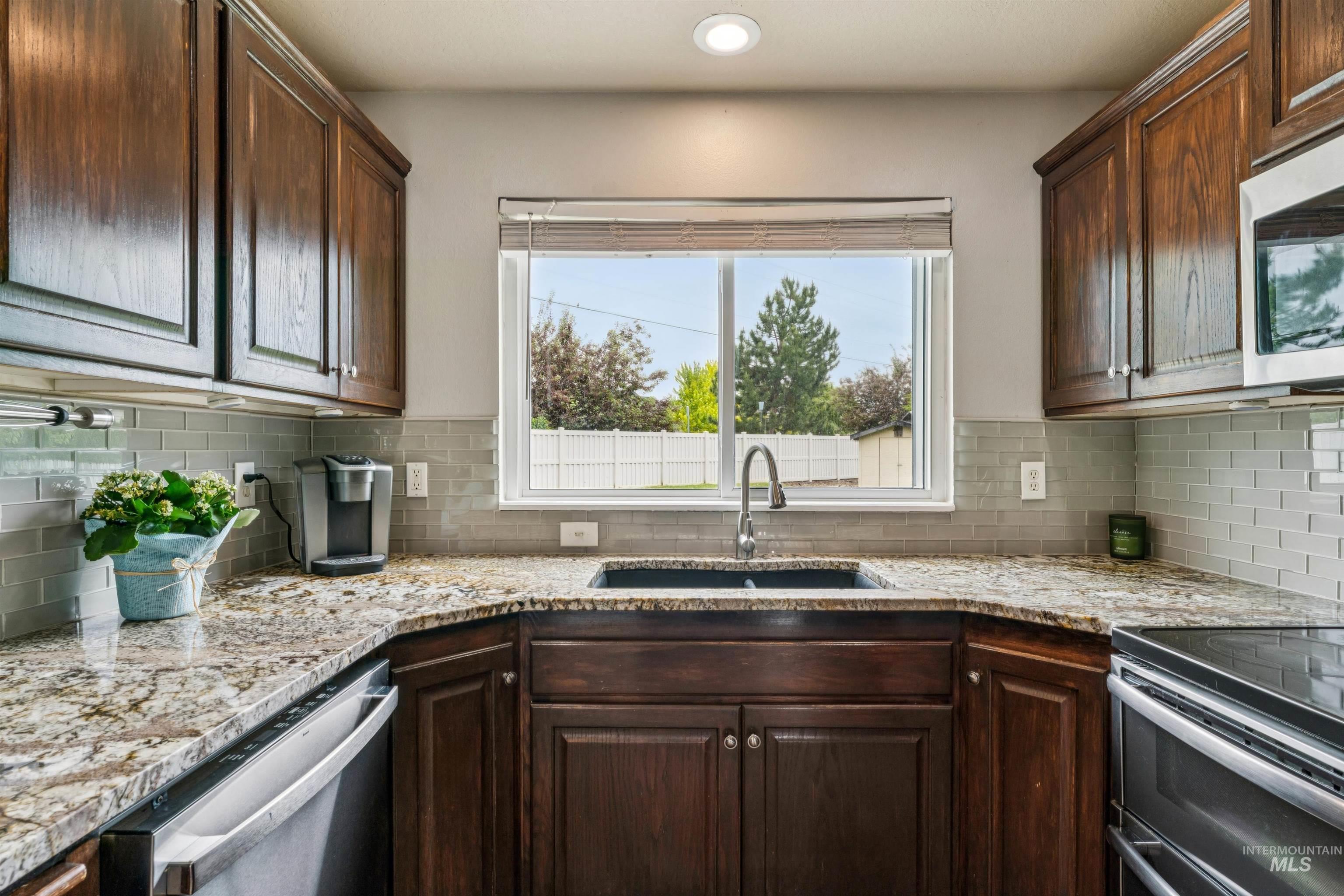 761 E. New Rockrose Ct., Kuna, Idaho 83634, 4 Bedrooms, 3 Bathrooms, Residential For Sale, Price $435,000, 98987949