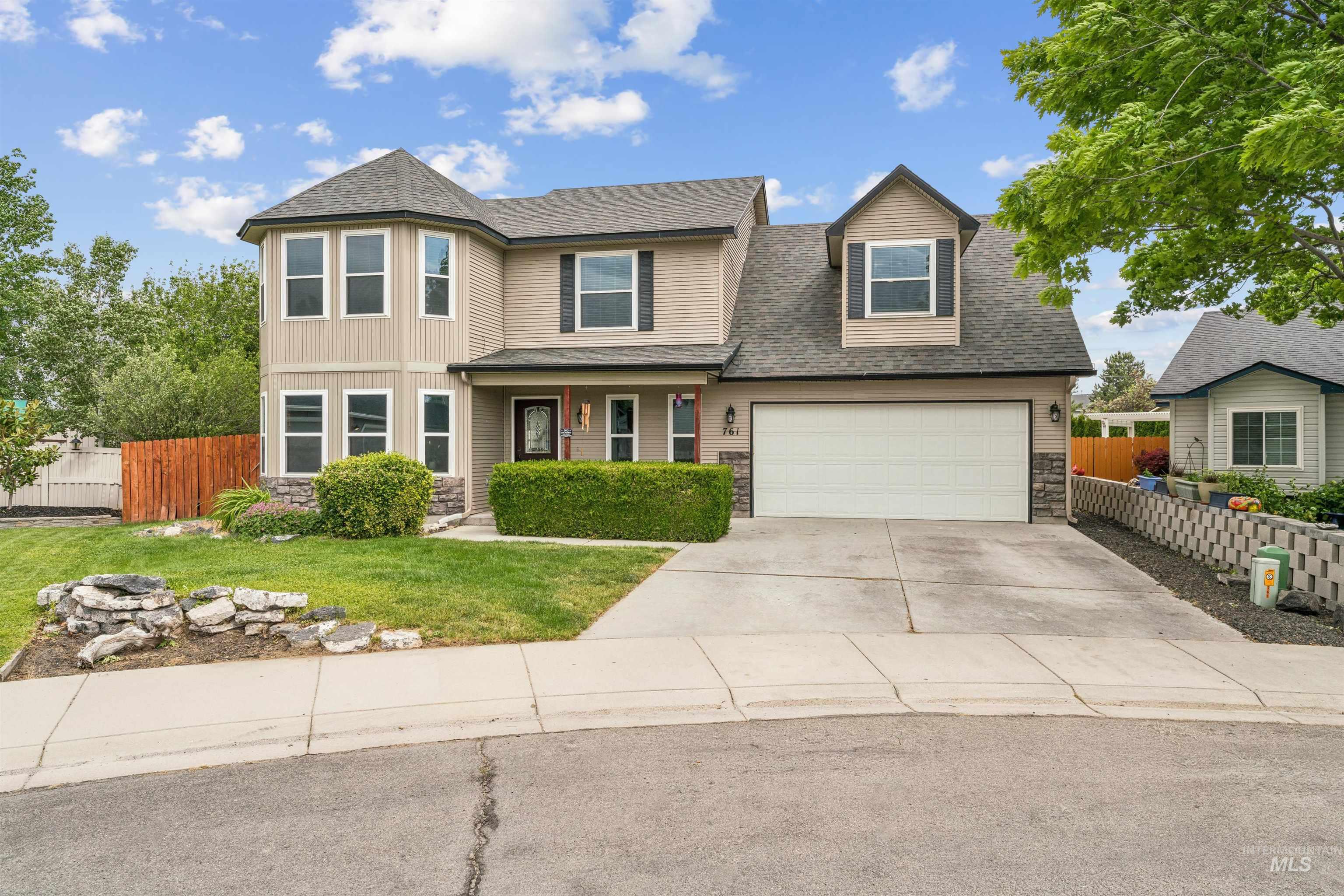 761 E. New Rockrose Ct., Kuna, Idaho 83634, 4 Bedrooms, 3 Bathrooms, Residential For Sale, Price $435,000, 98987949