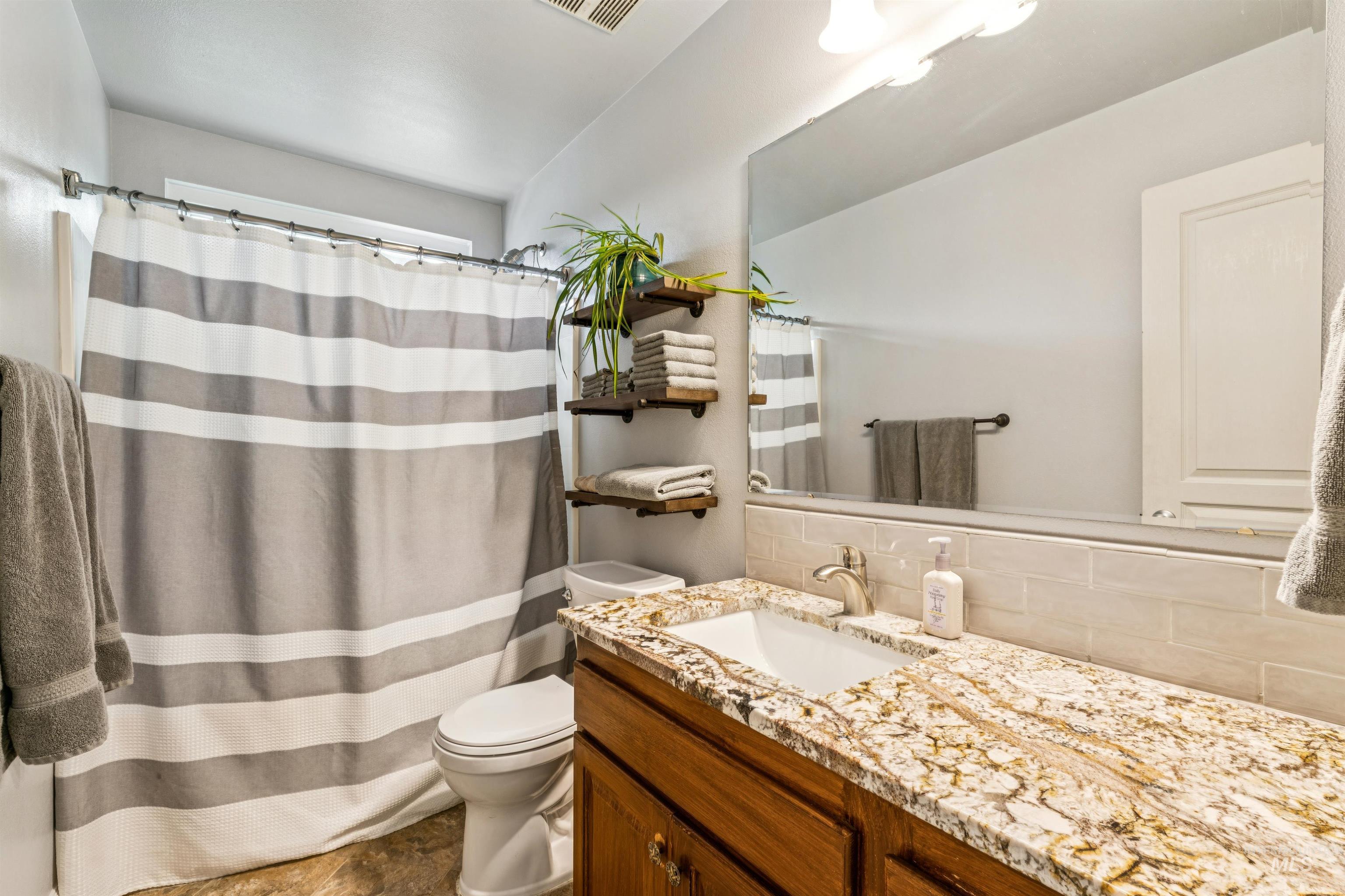 761 E. New Rockrose Ct., Kuna, Idaho 83634, 4 Bedrooms, 3 Bathrooms, Residential For Sale, Price $435,000, 98987949