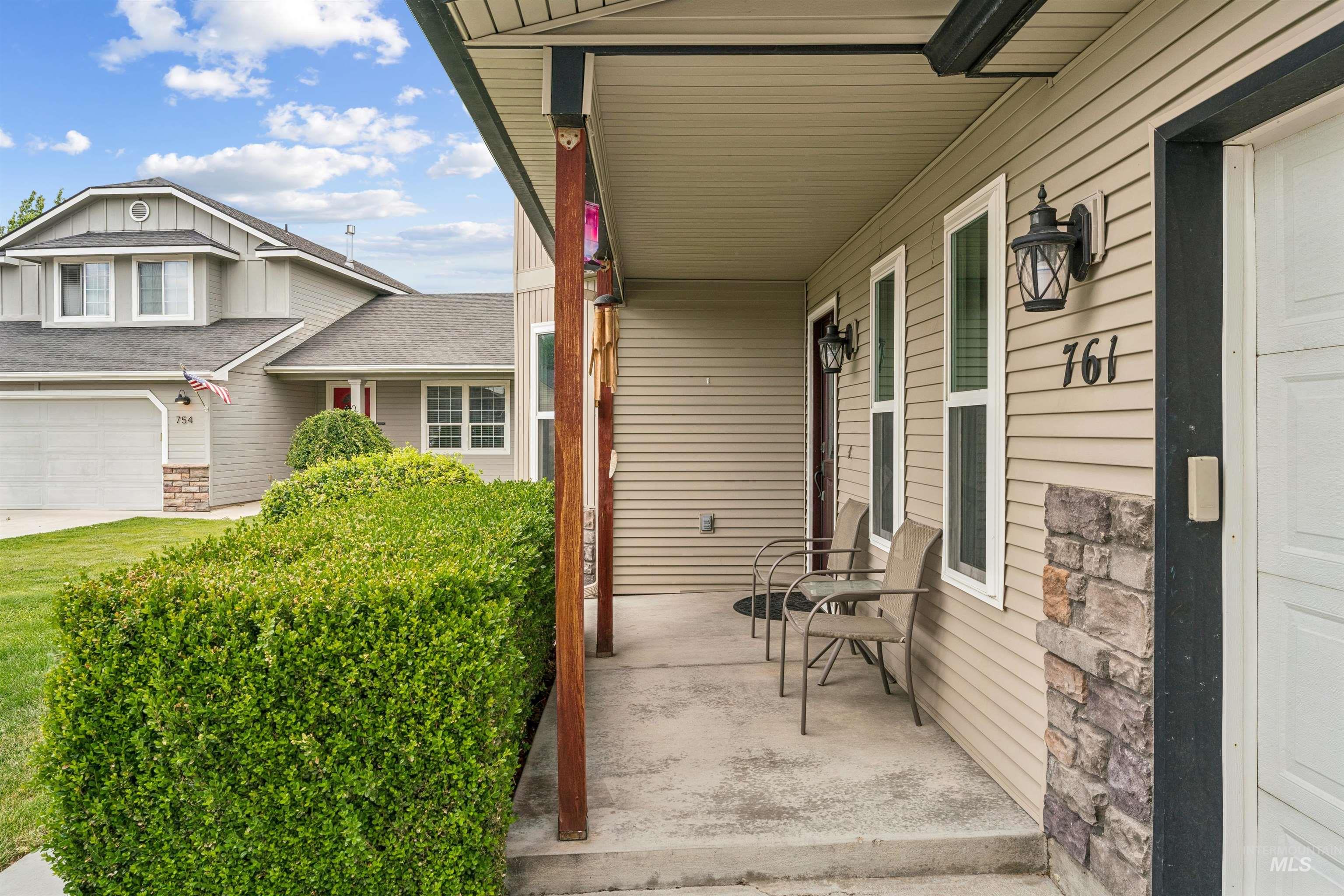 761 E. New Rockrose Ct., Kuna, Idaho 83634, 4 Bedrooms, 3 Bathrooms, Residential For Sale, Price $435,000, 98987949