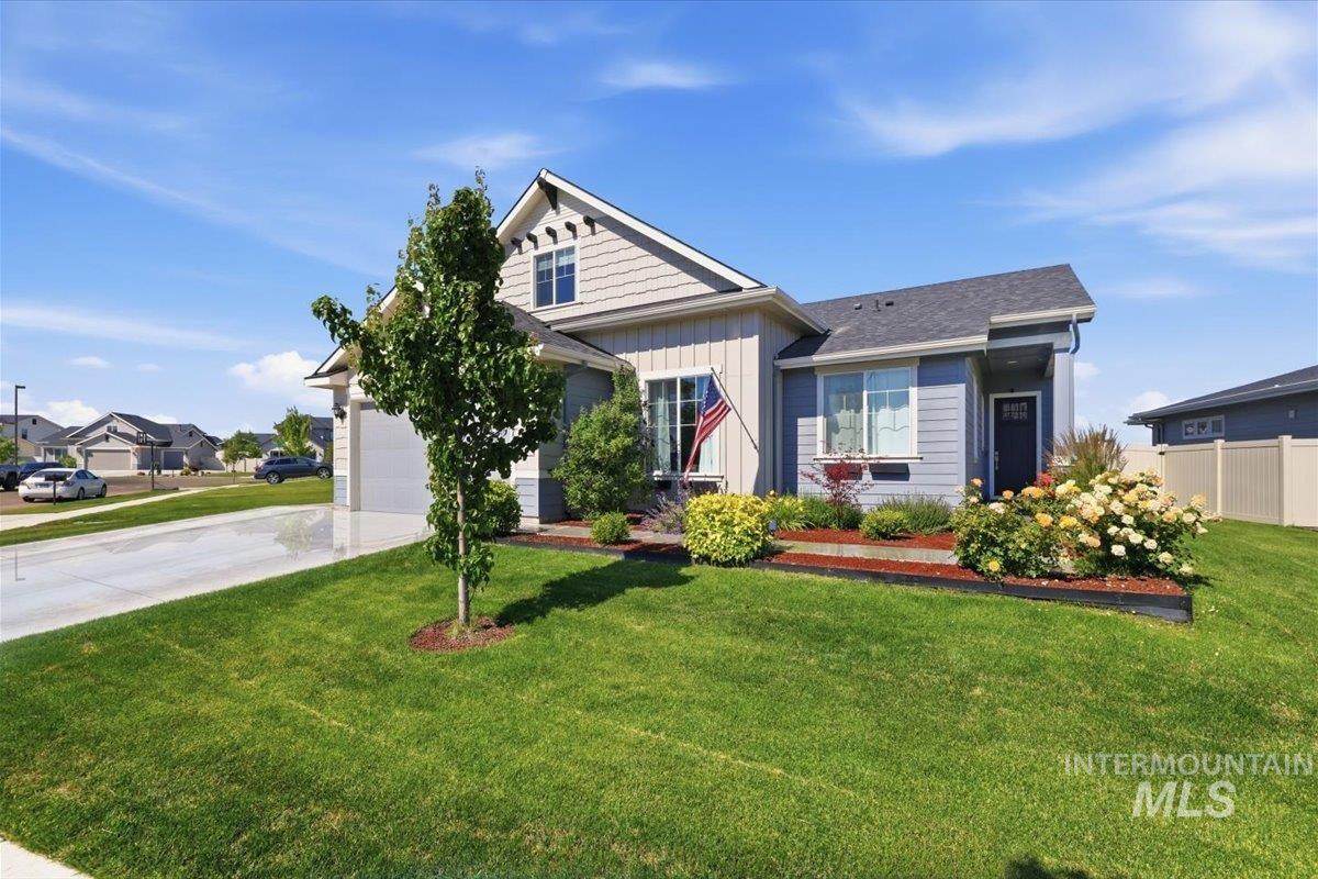 12827 S Milazzo Way, Nampa, Idaho 83686, 3 Bedrooms, 2.5 Bathrooms, Residential For Sale, Price $515,000,MLS 98987950