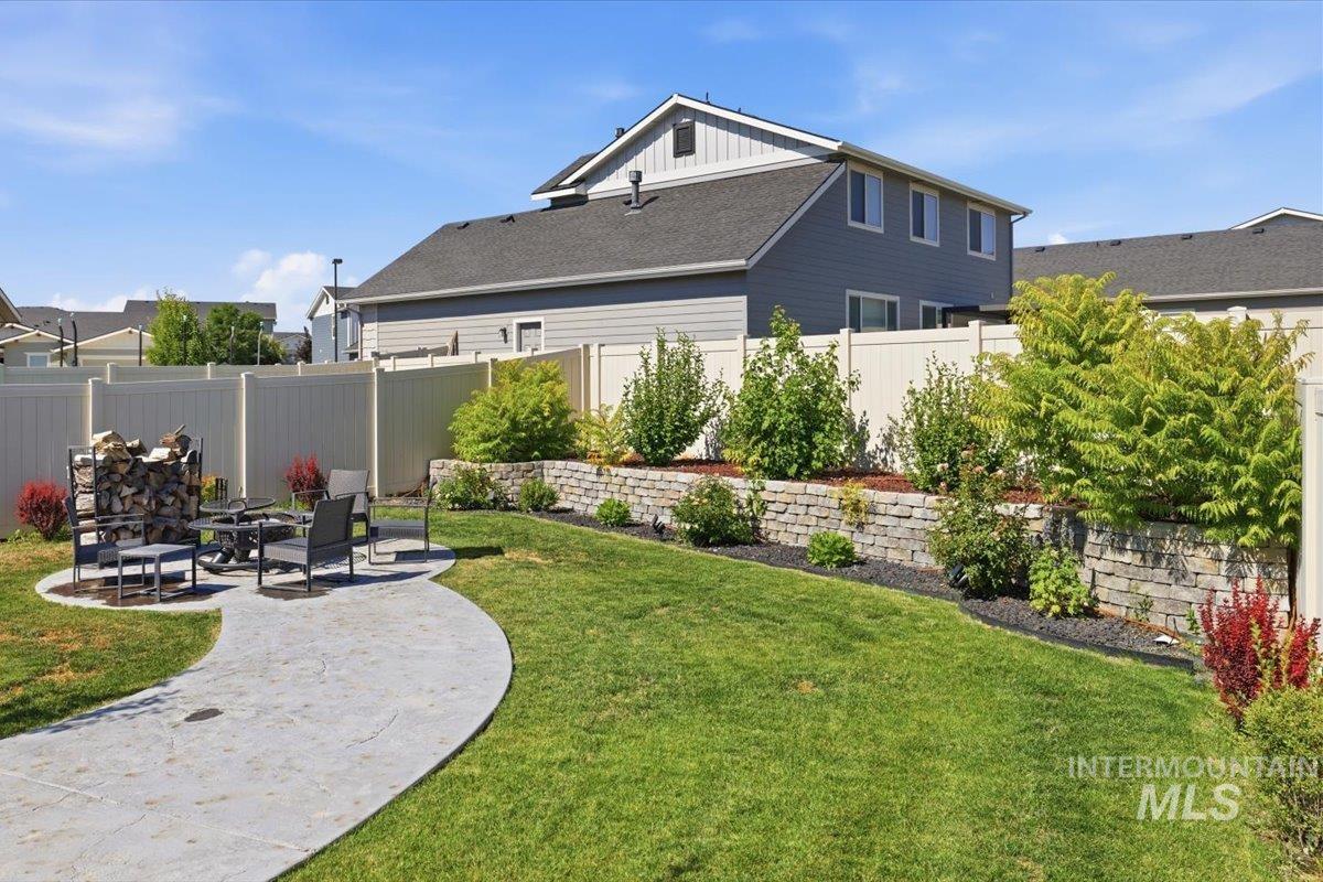 12827 S Milazzo Way, Nampa, Idaho 83686, 3 Bedrooms, 2.5 Bathrooms, Residential For Sale, Price $515,000,MLS 98987950