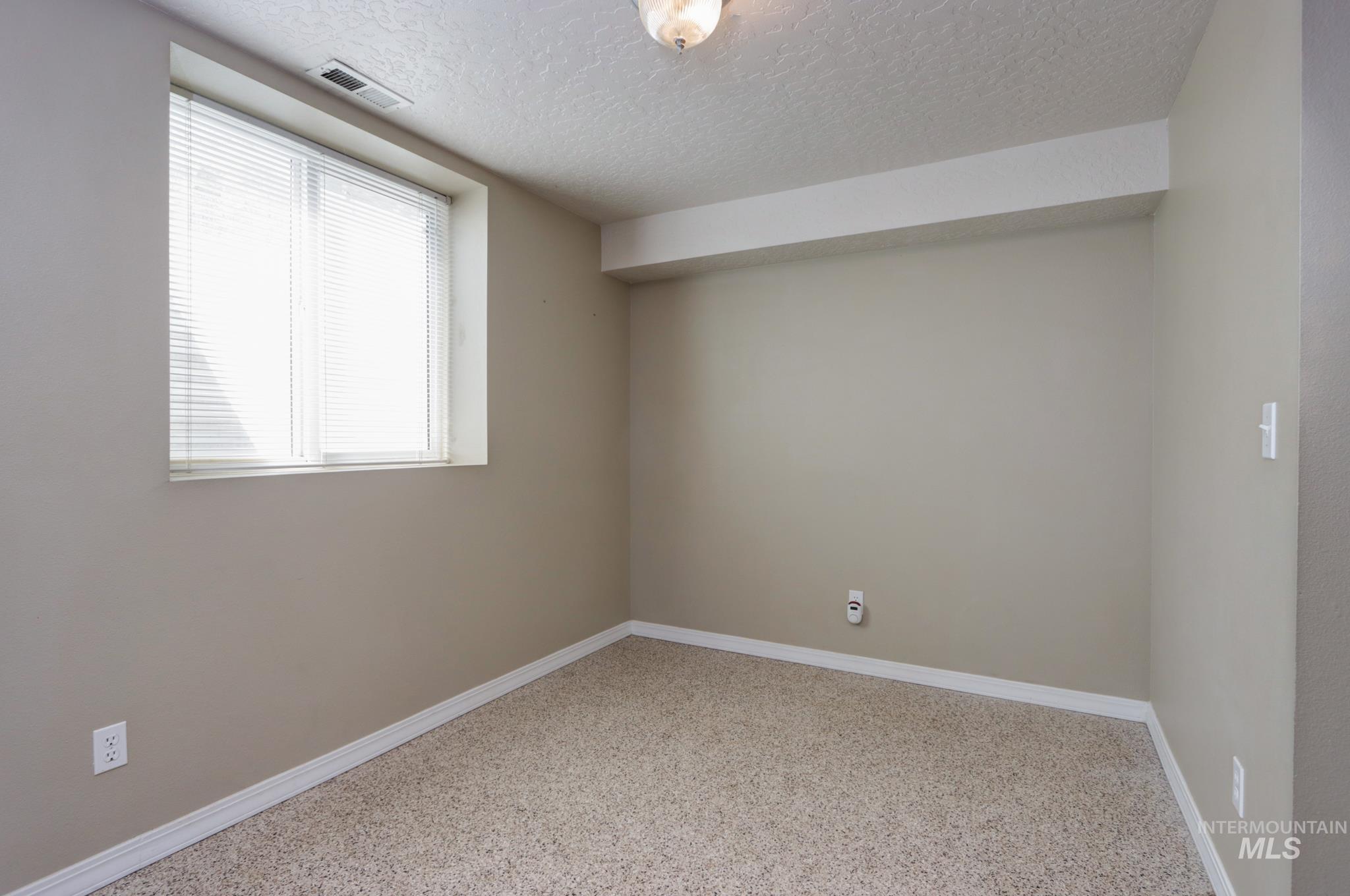 907 52nd St, Nampa, Idaho 83687, 4 Bedrooms, 3 Bathrooms, Residential For Sale, Price $675,000, 98987951