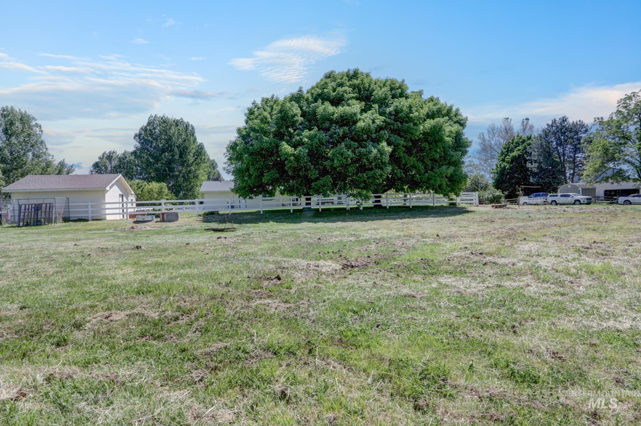 907 52nd St, Nampa, Idaho 83687, 4 Bedrooms, 3 Bathrooms, Residential For Sale, Price $675,000, 98987951
