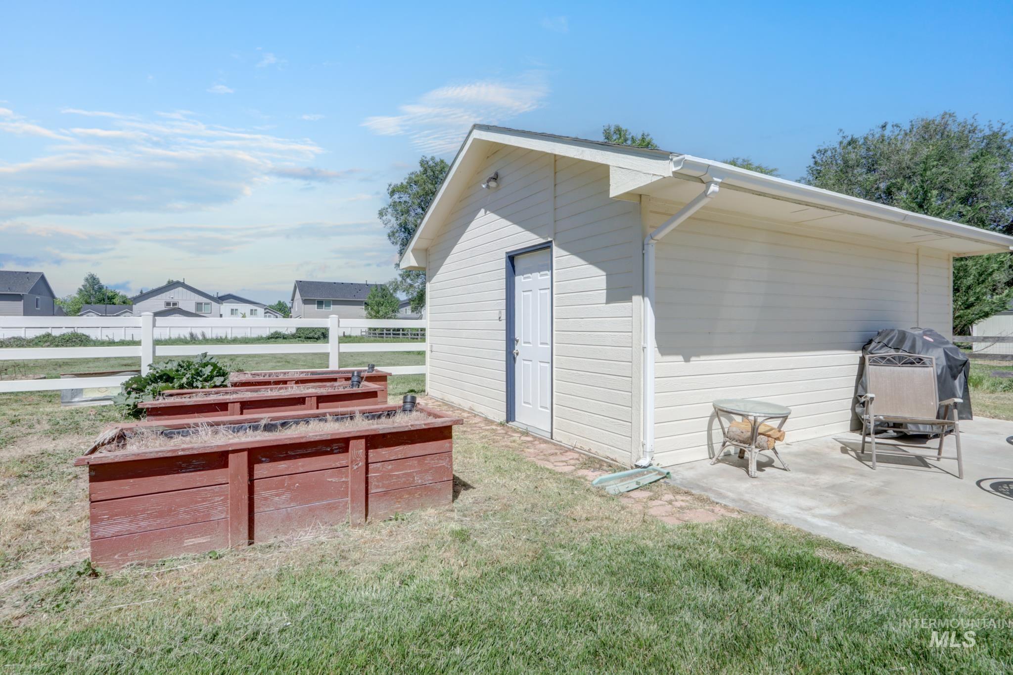 907 52nd St, Nampa, Idaho 83687, 4 Bedrooms, 3 Bathrooms, Residential For Sale, Price $675,000, 98987951