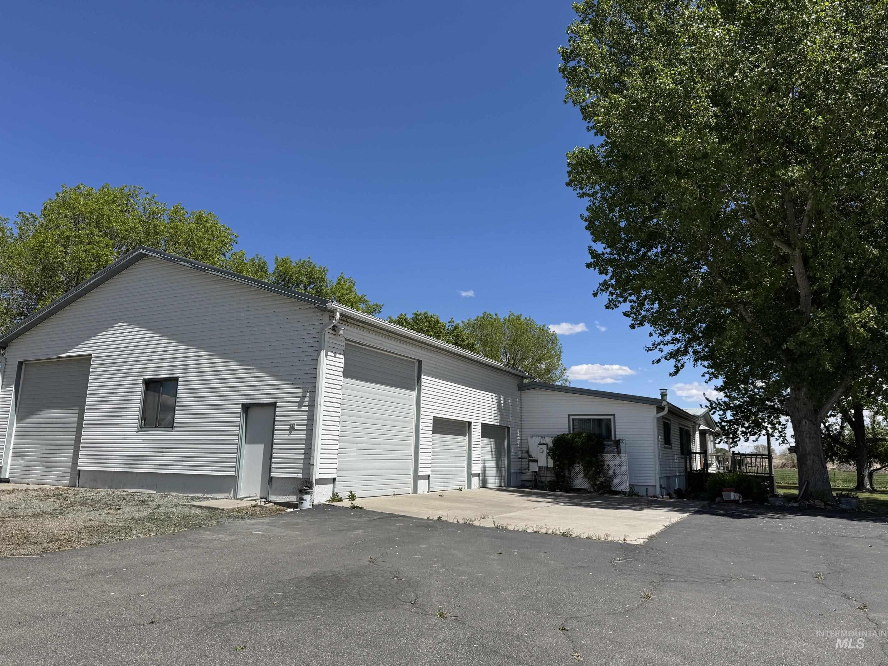 308 N 200 N, Jerome, Idaho 83338, 4 Bedrooms, 2 Bathrooms, Residential For Sale, Price $389,900, 98987956