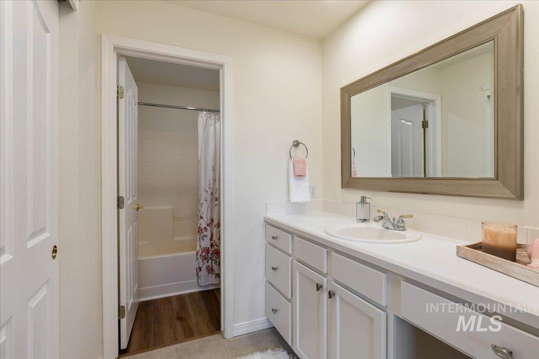 5110 S Surprise Way, Boise, Idaho 83716, 2 Bedrooms, 2 Bathrooms, Residential For Sale, Price $495,000, 98987957