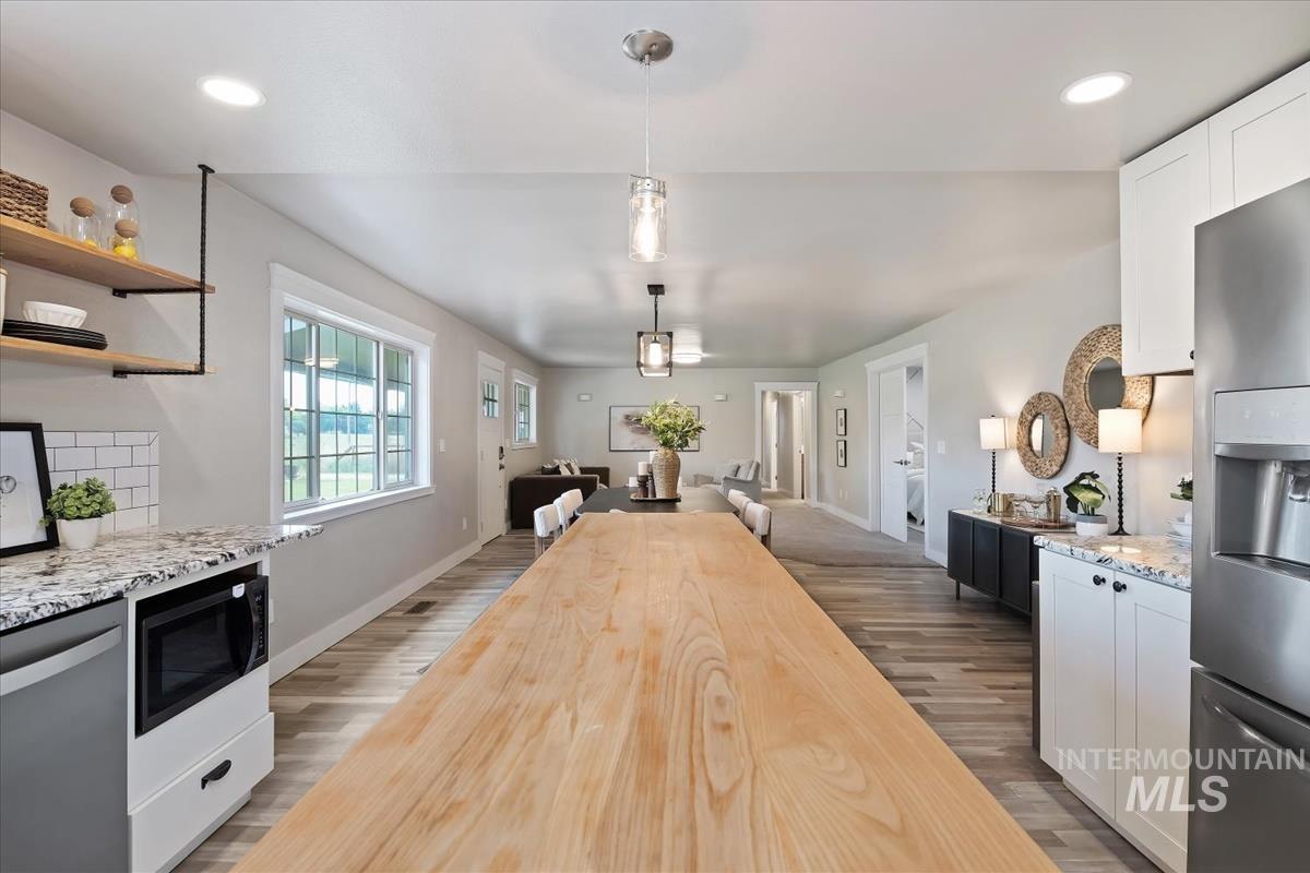 2333 N Mountain Ash Ave, Kuna, Idaho 83634, 4 Bedrooms, 3 Bathrooms, Residential For Sale, Price $839,900, 98987959