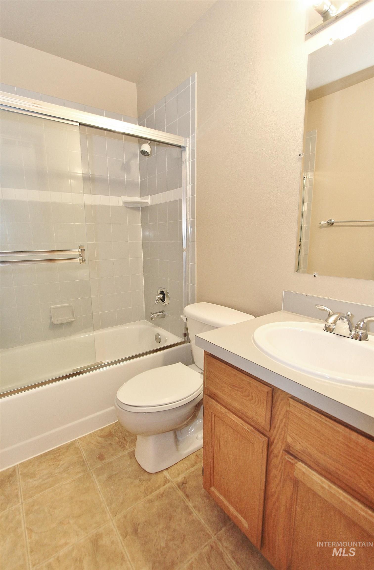 1958 S Division Ave, Boise, Idaho 83706, 3 Bedrooms, 2.5 Bathrooms, Residential For Sale, Price $425,000,MLS 98987961