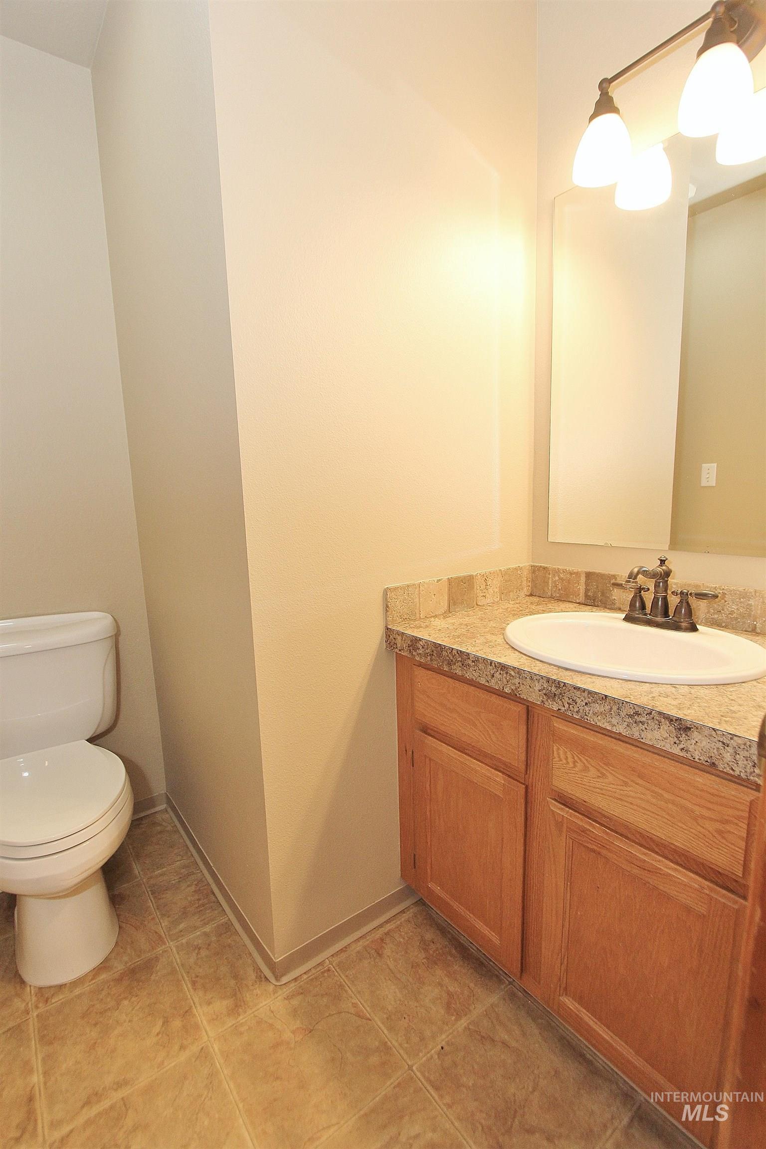1958 S Division Ave, Boise, Idaho 83706, 3 Bedrooms, 2.5 Bathrooms, Residential For Sale, Price $425,000,MLS 98987961