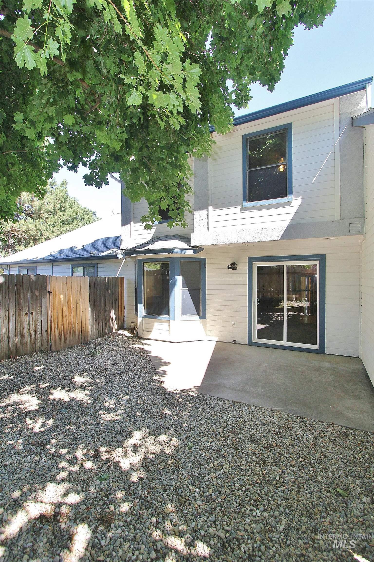 1958 S Division Ave, Boise, Idaho 83706, 3 Bedrooms, 2.5 Bathrooms, Residential For Sale, Price $425,000,MLS 98987961