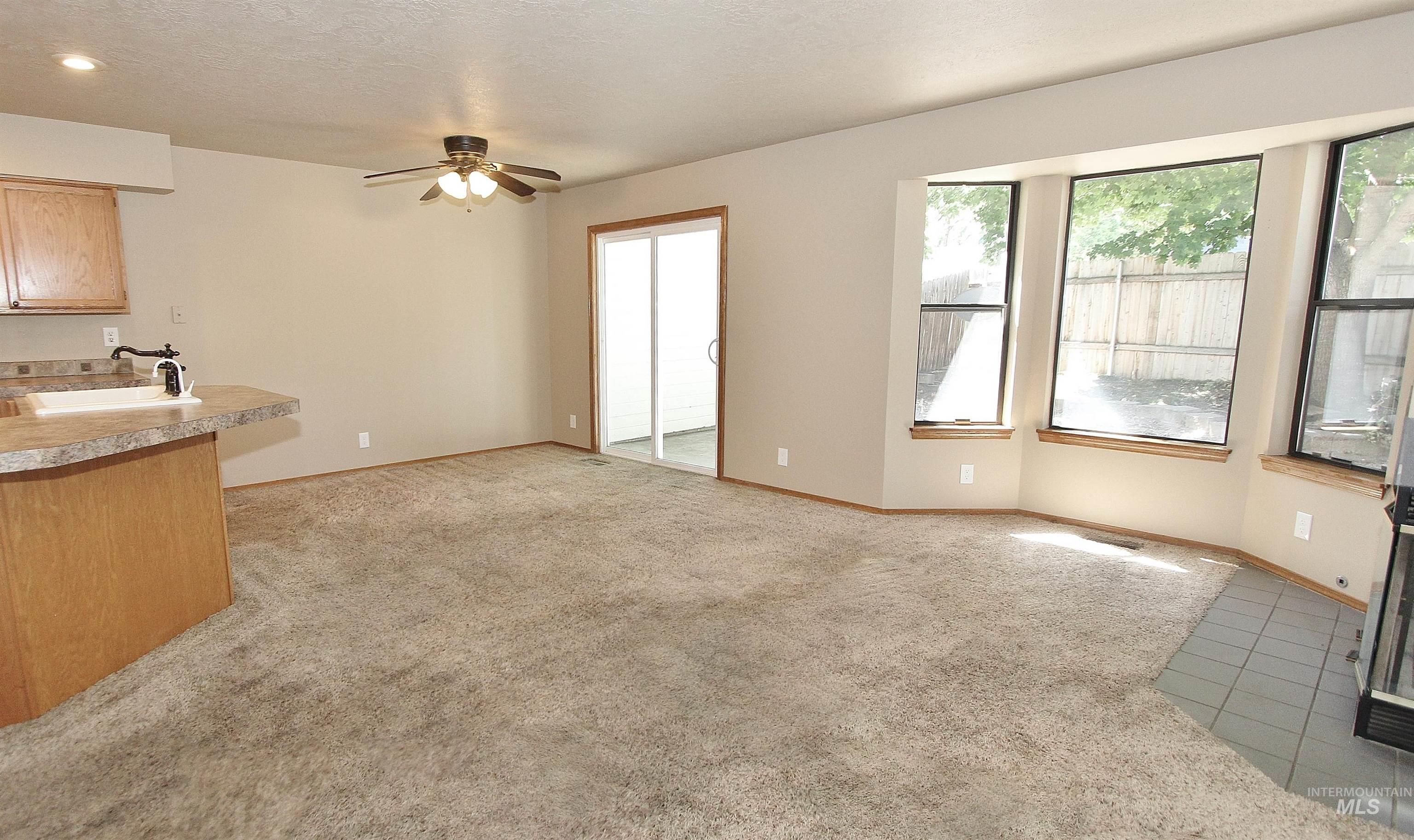 1958 S Division Ave, Boise, Idaho 83706, 3 Bedrooms, 2.5 Bathrooms, Residential For Sale, Price $425,000,MLS 98987961
