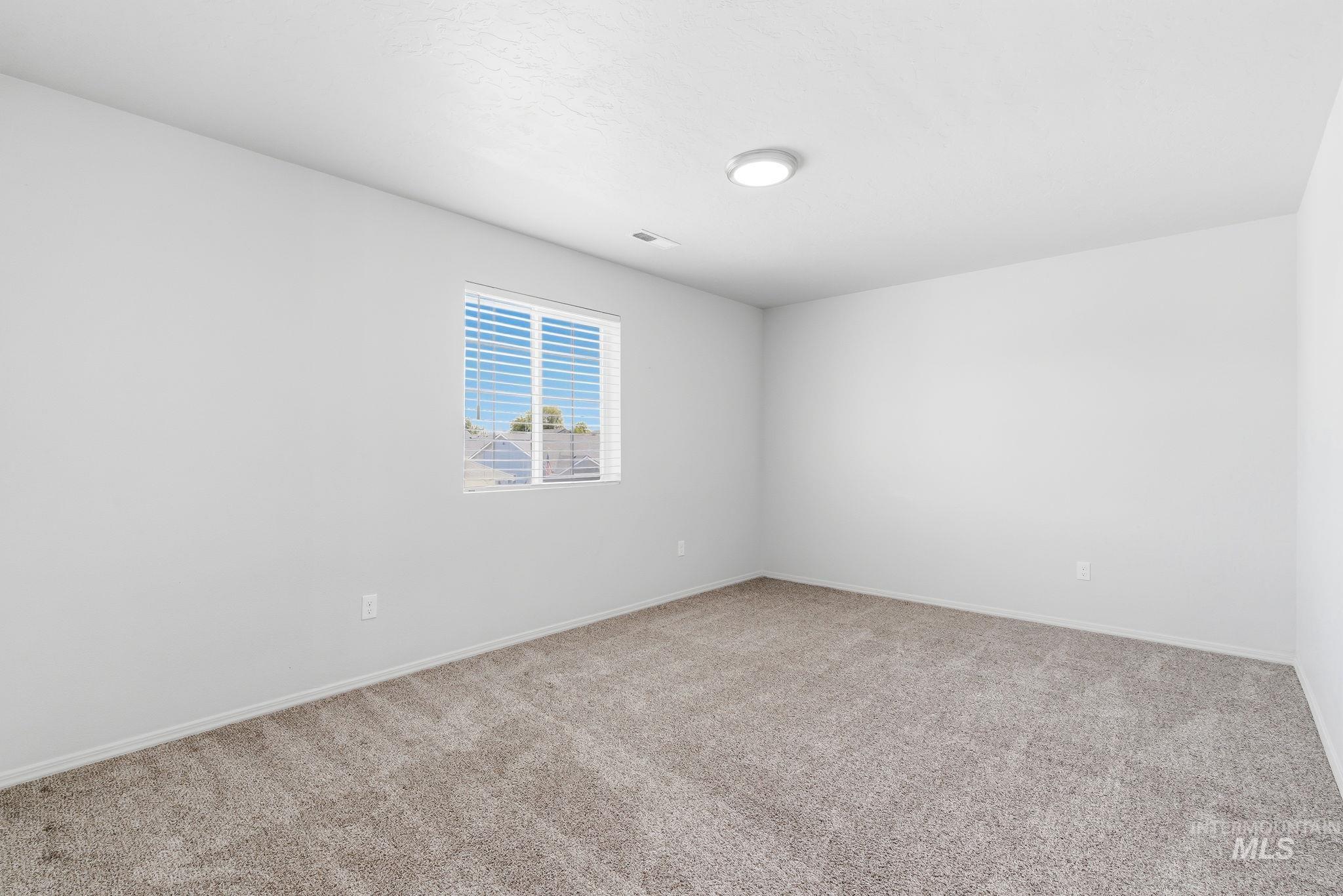 1802 E Kentucky Ave, Nampa, Idaho 83686, 5 Bedrooms, 2.5 Bathrooms, Residential For Sale, Price $539,900, 98987963