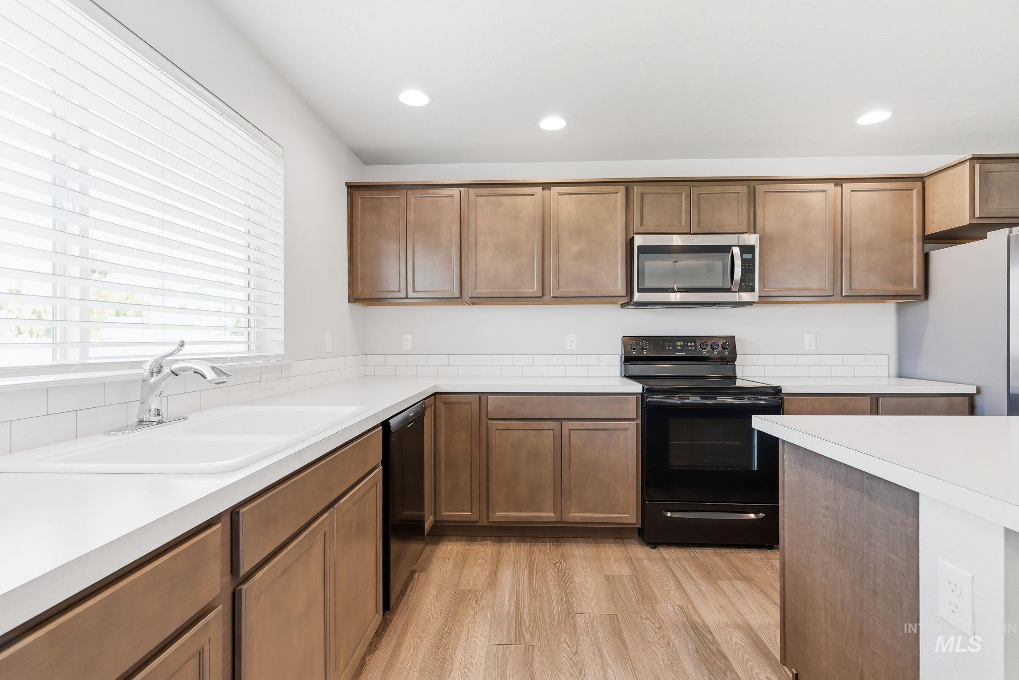 1802 E Kentucky Ave, Nampa, Idaho 83686, 5 Bedrooms, 2.5 Bathrooms, Residential For Sale, Price $539,900, 98987963