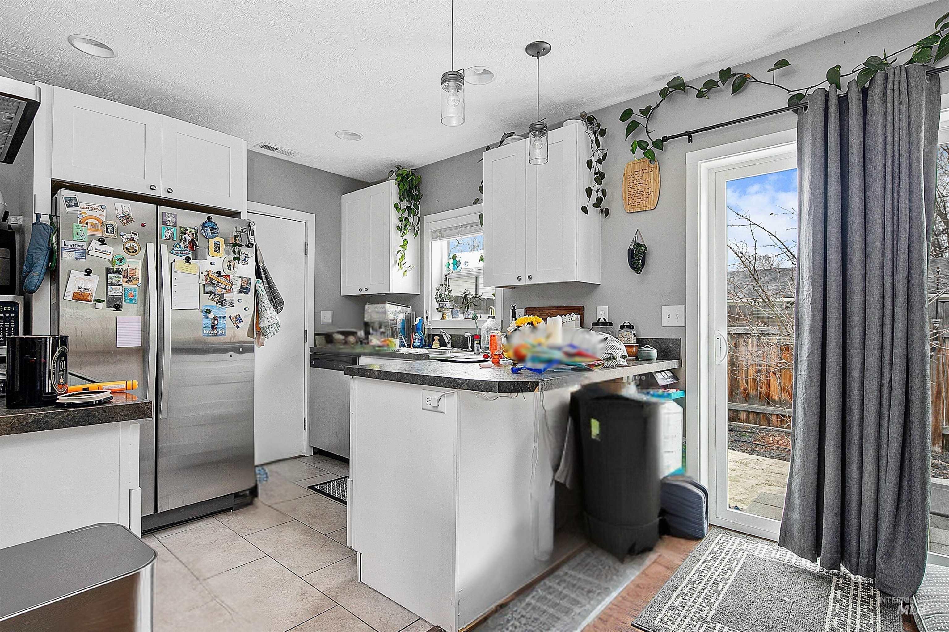 3919 W Garnet St, Boise, Idaho 83703, 2 Bedrooms, 1 Bathroom, Residential Income For Sale, Price $1,035,000, 98987964