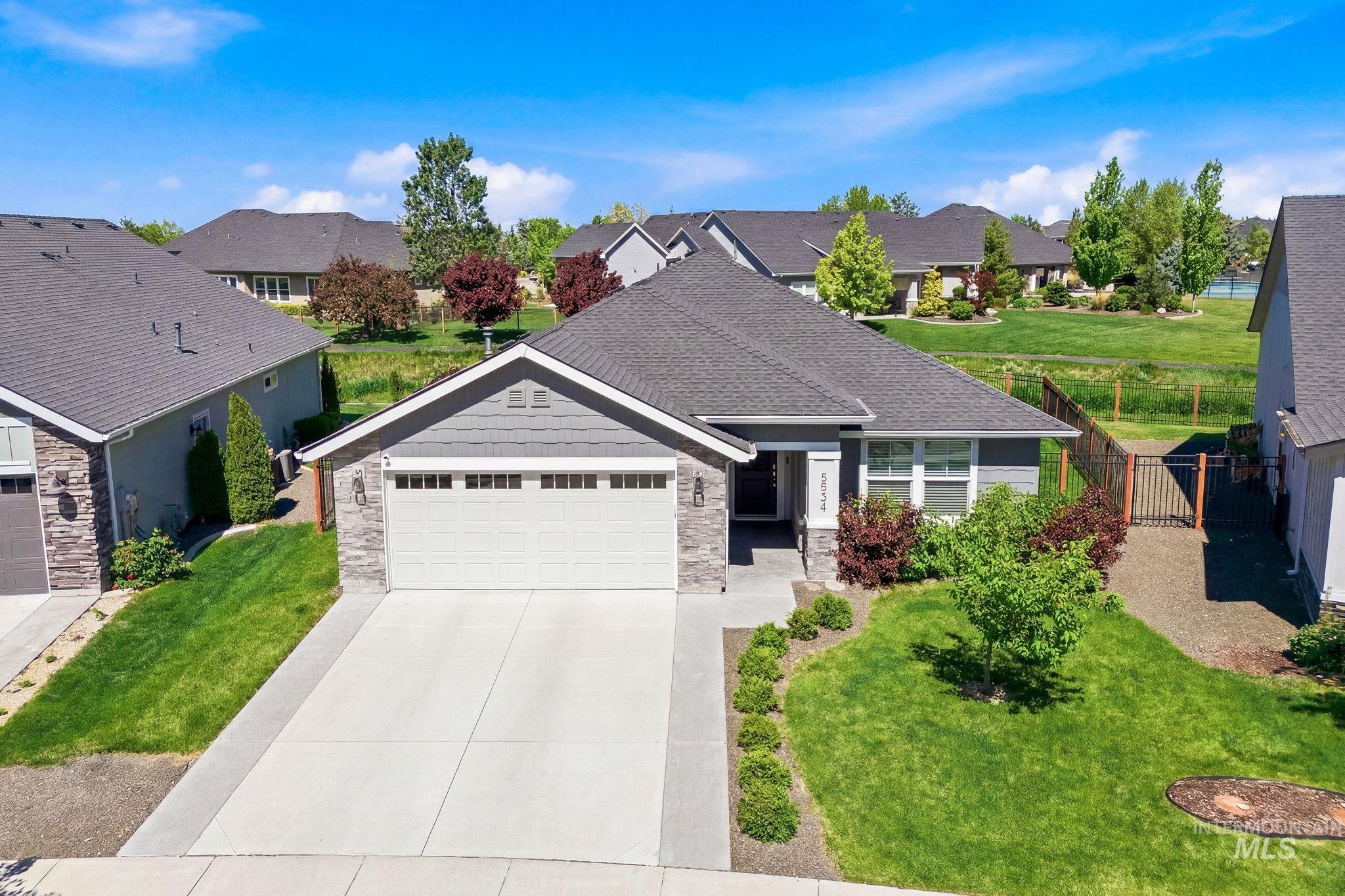 5934 W Hamm Ln, Eagle, Idaho 83616, 3 Bedrooms, 2 Bathrooms, Residential For Sale, Price $544,900, 98987969
