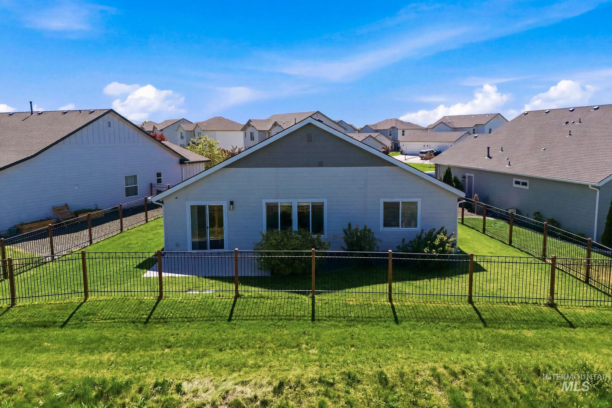 5934 W Hamm Ln, Eagle, Idaho 83616, 3 Bedrooms, 2 Bathrooms, Residential For Sale, Price $544,900, 98987969