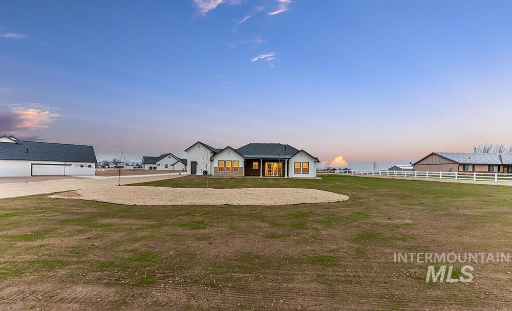 7786 Minam Dr, Middleton, Idaho 83644, 4 Bedrooms, 2.5 Bathrooms, Residential For Sale, Price $994,990, 98987977