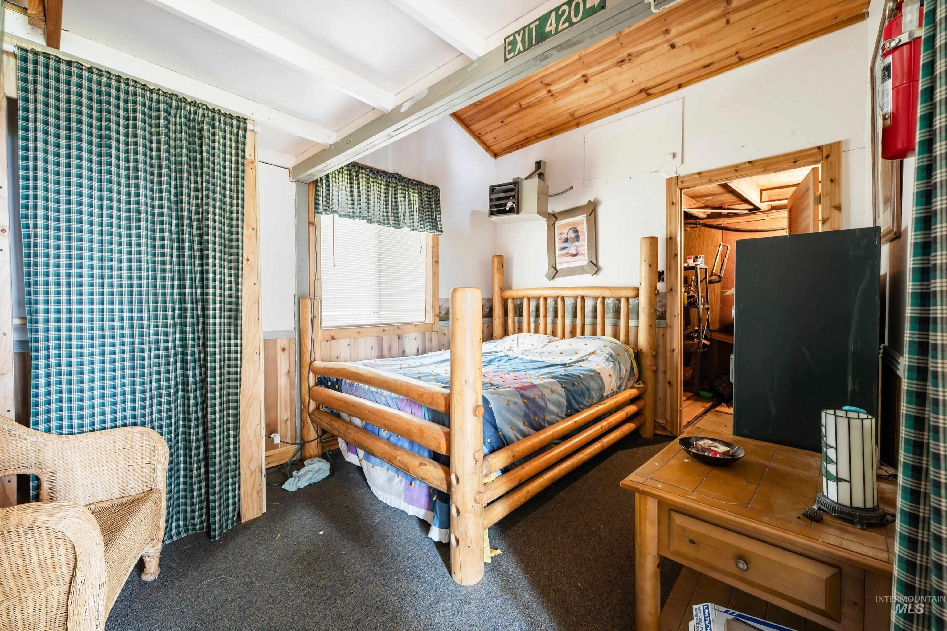 24 Pats Lane, Cascade, Idaho 83611, 1 Bedroom, 1 Bathroom, Residential For Sale, Price $300,000, 98987981